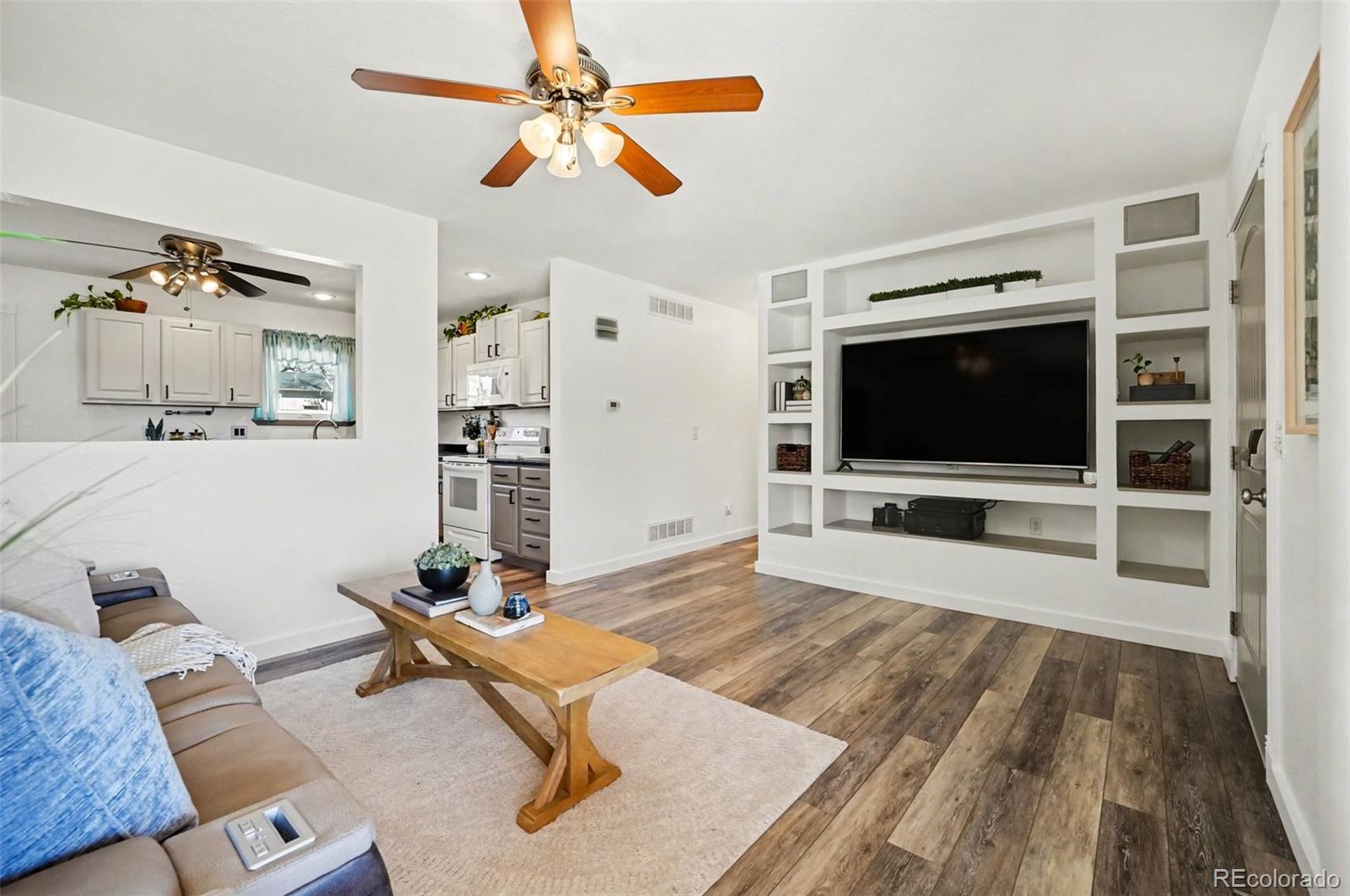 MLS Image #3 for 10621  oak street,westminster, Colorado