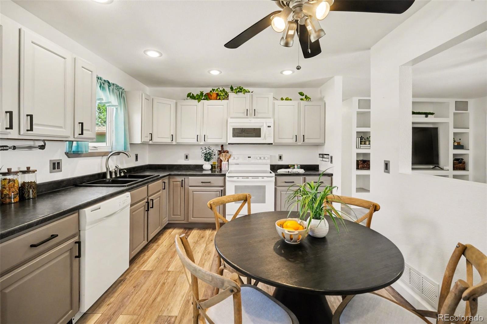 MLS Image #7 for 10621  oak street,westminster, Colorado