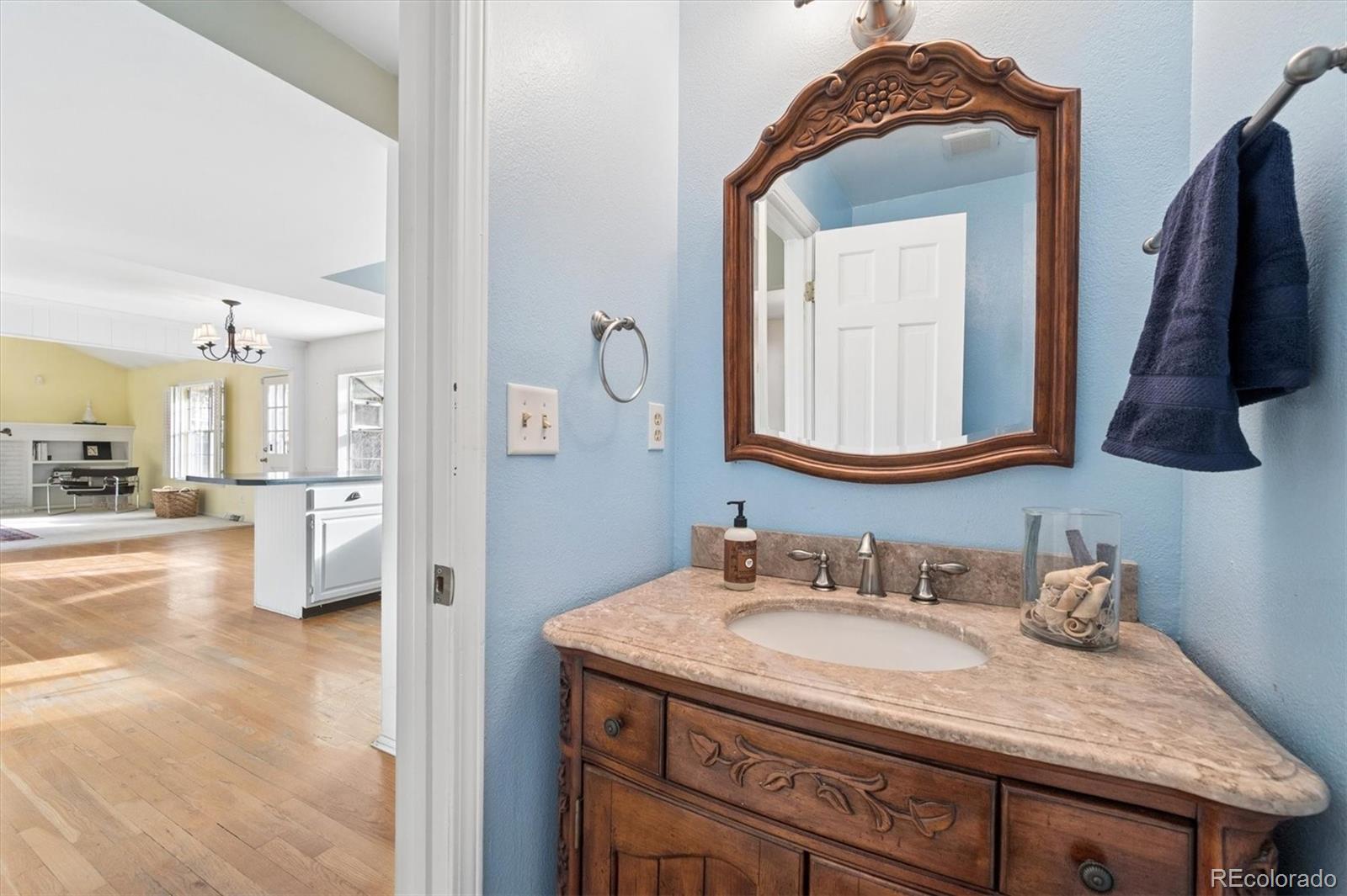 MLS Image #12 for 8624  mineral circle,centennial, Colorado