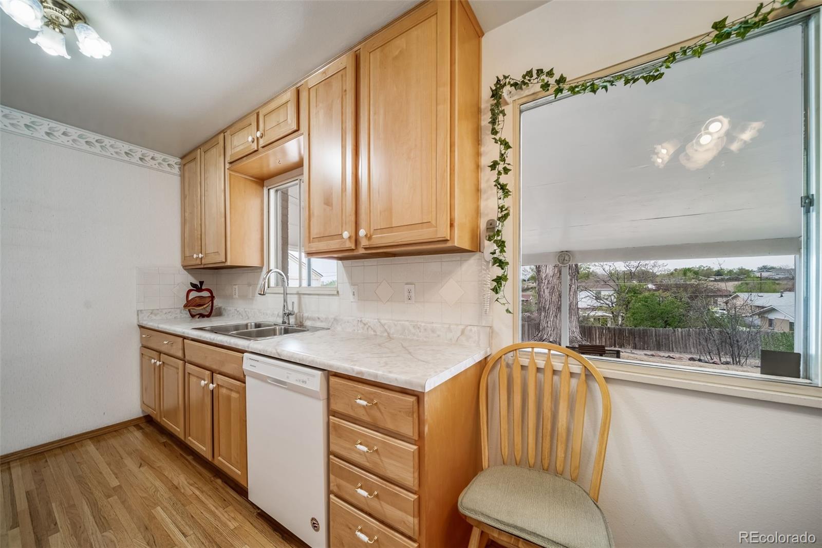 MLS Image #9 for 7921  granada road,denver, Colorado