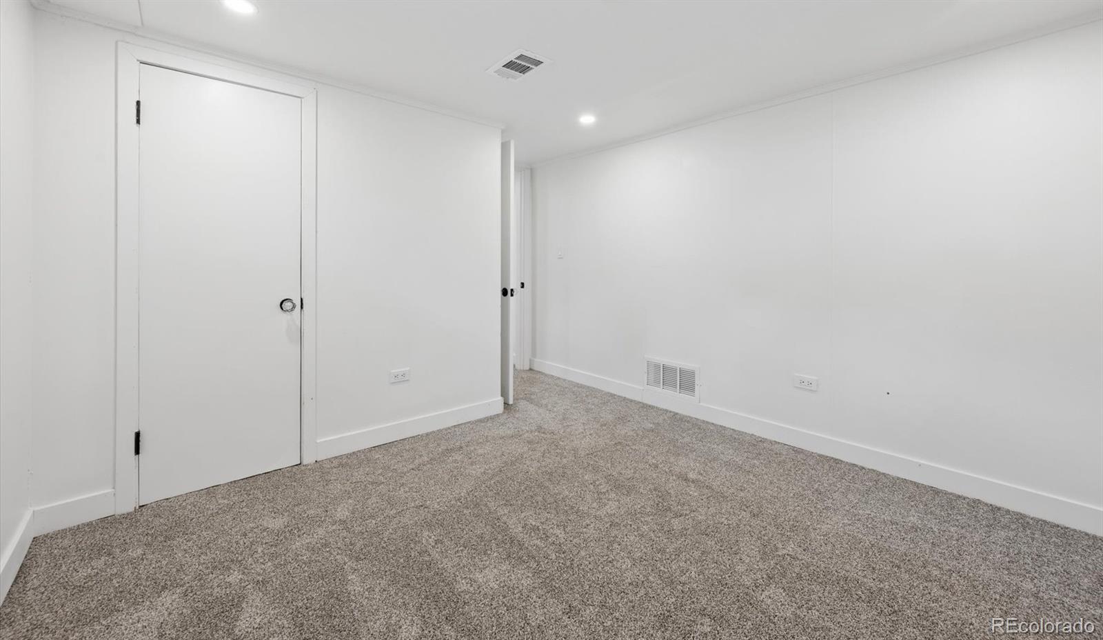MLS Image #22 for 3041 w scott place,denver, Colorado