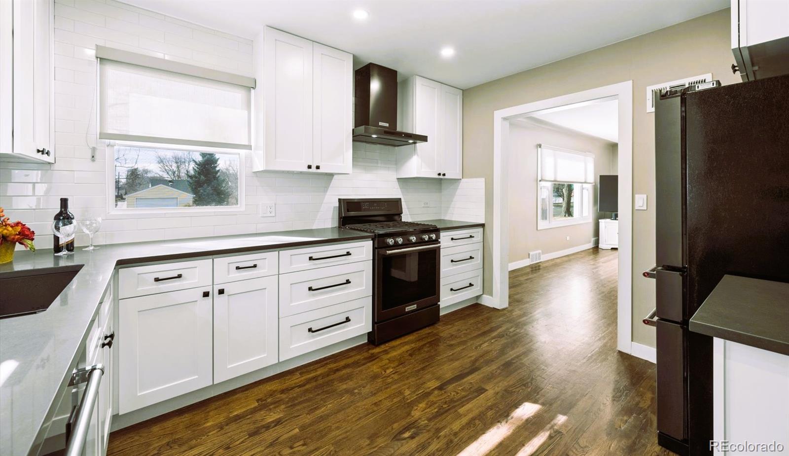 MLS Image #5 for 3041 w scott place,denver, Colorado