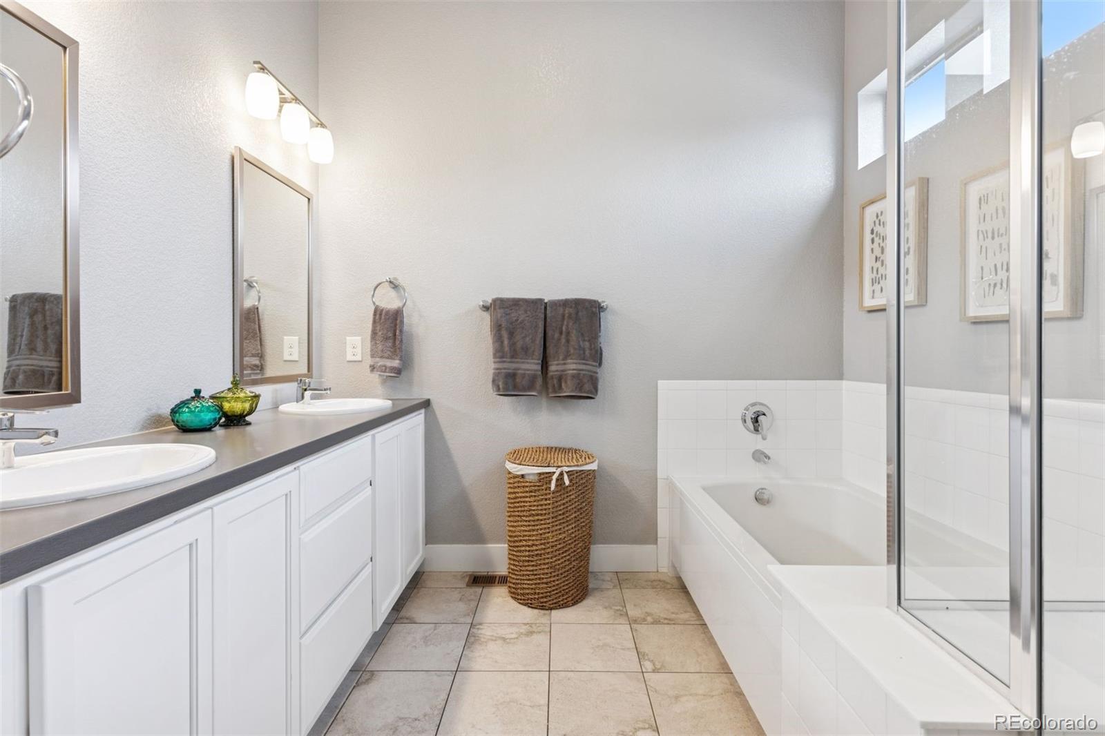 MLS Image #24 for 8785 e 55th avenue,denver, Colorado