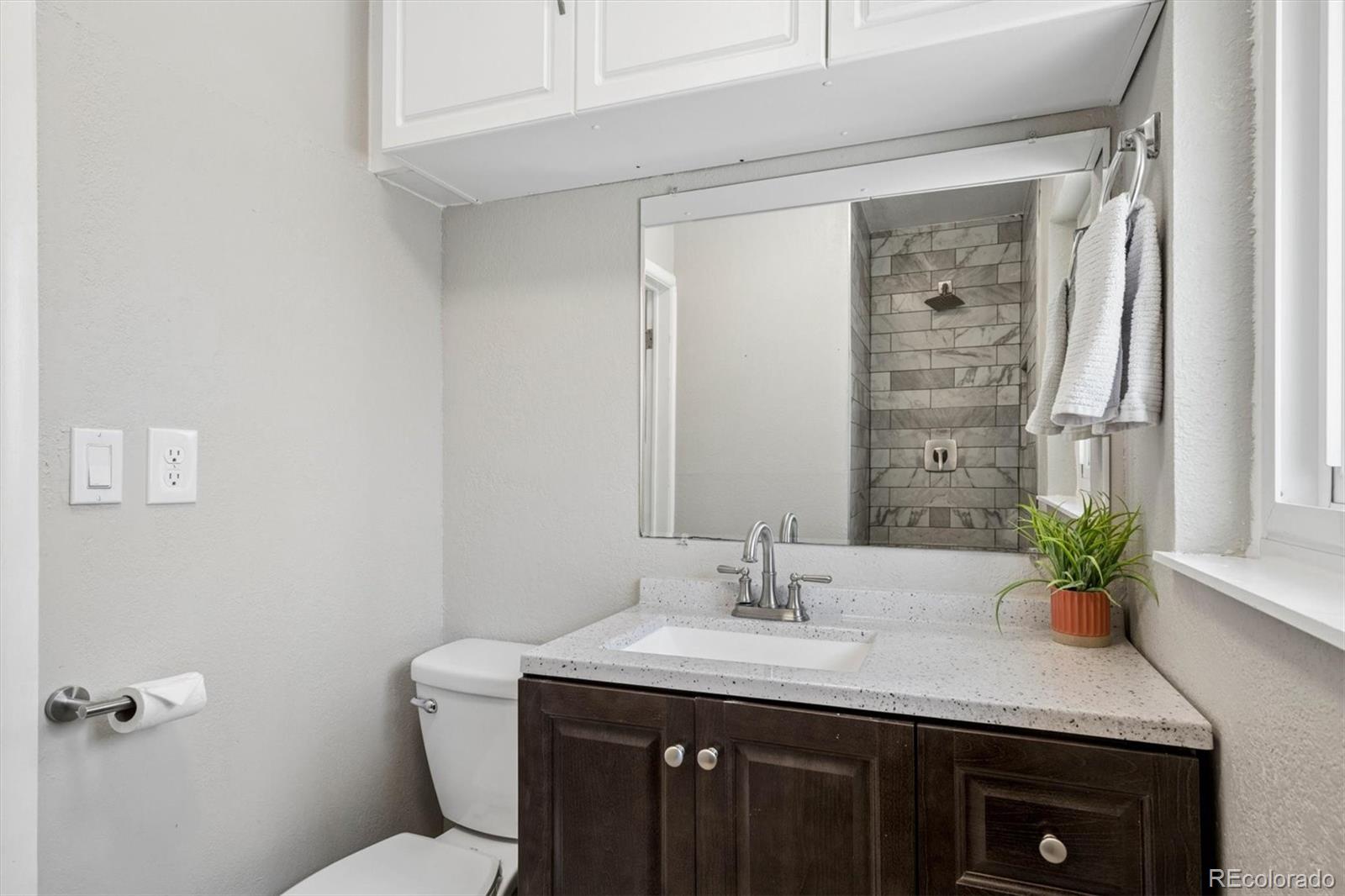 MLS Image #14 for 2590 s birch street,denver, Colorado