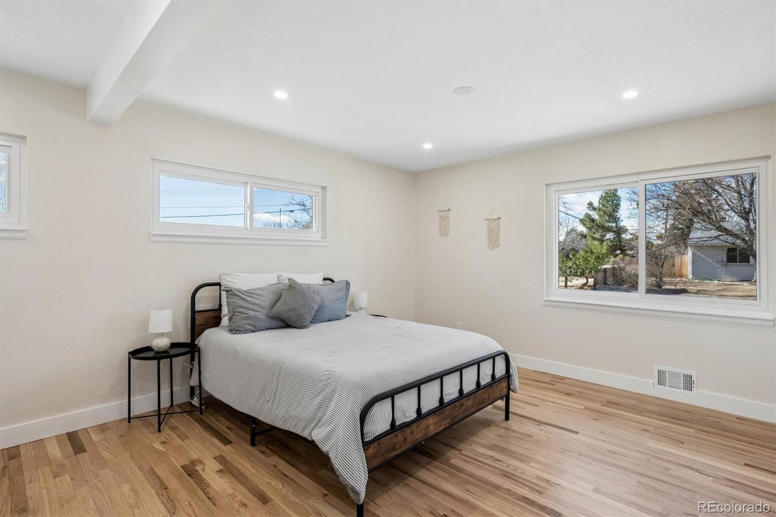 MLS Image #16 for 2590 s birch street,denver, Colorado