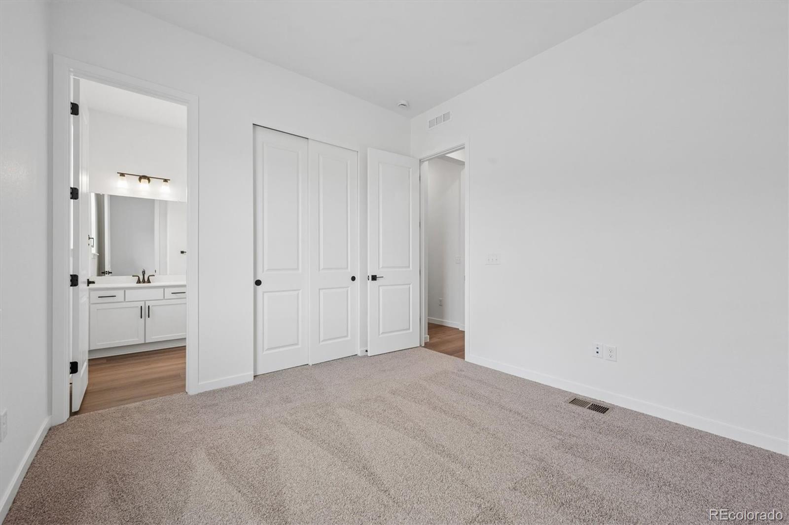 MLS Image #17 for 3851 n haleyville street,aurora, Colorado