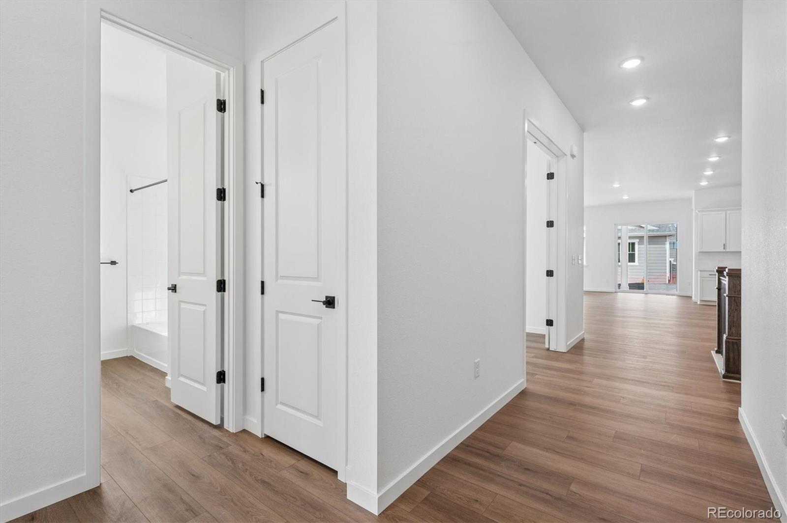 MLS Image #3 for 3851 n haleyville street,aurora, Colorado