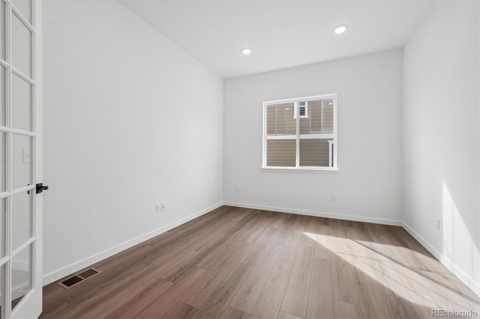 MLS Image #6 for 3851 n haleyville street,aurora, Colorado