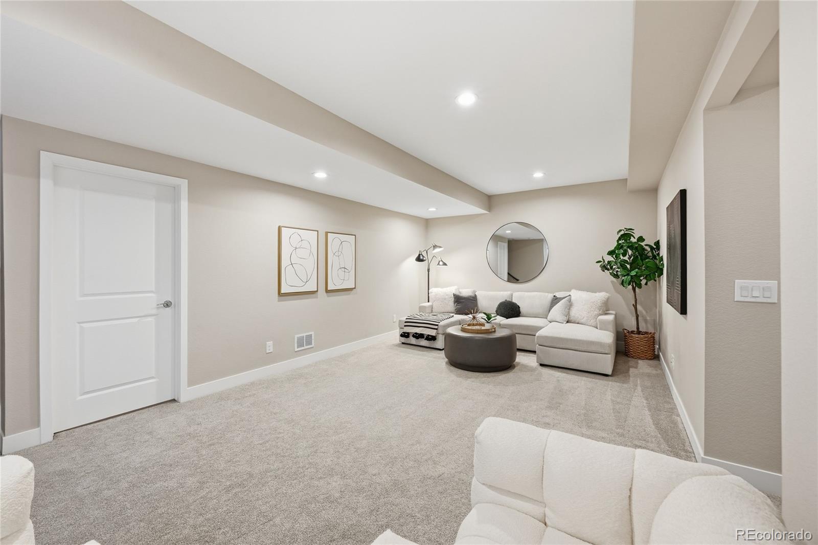 MLS Image #29 for 6167 n dallas way,denver, Colorado