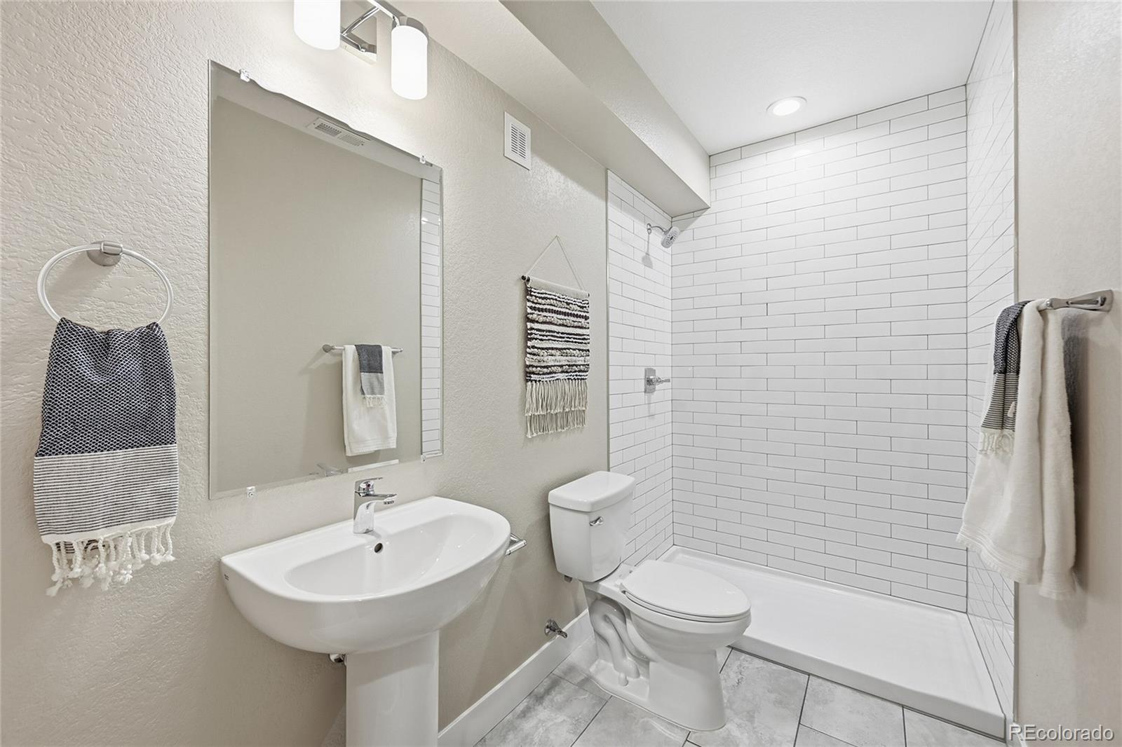 MLS Image #35 for 6167 n dallas way,denver, Colorado