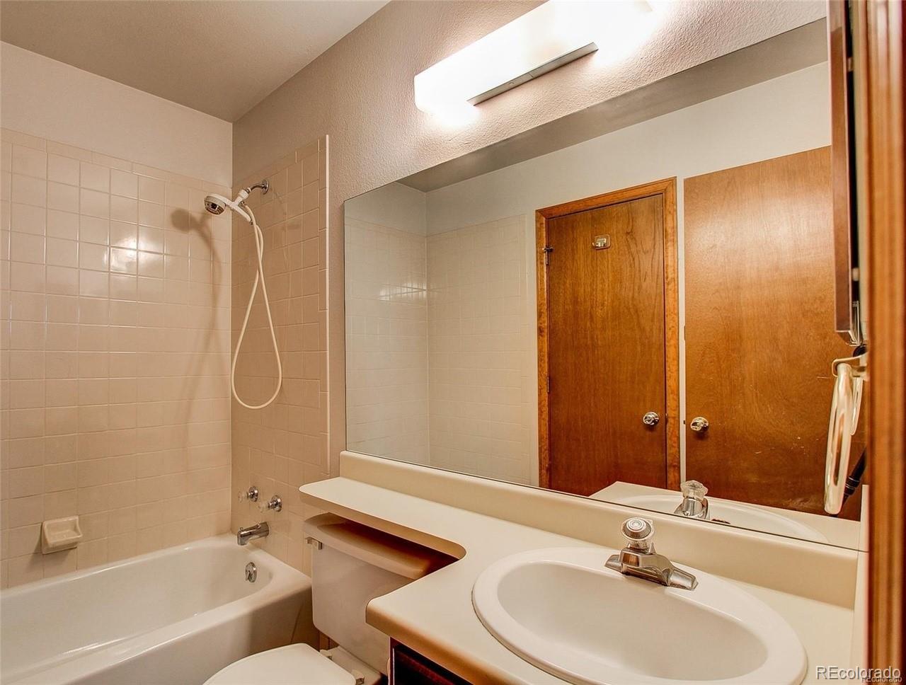 MLS Image #10 for 8336 w 87th drive d,arvada, Colorado