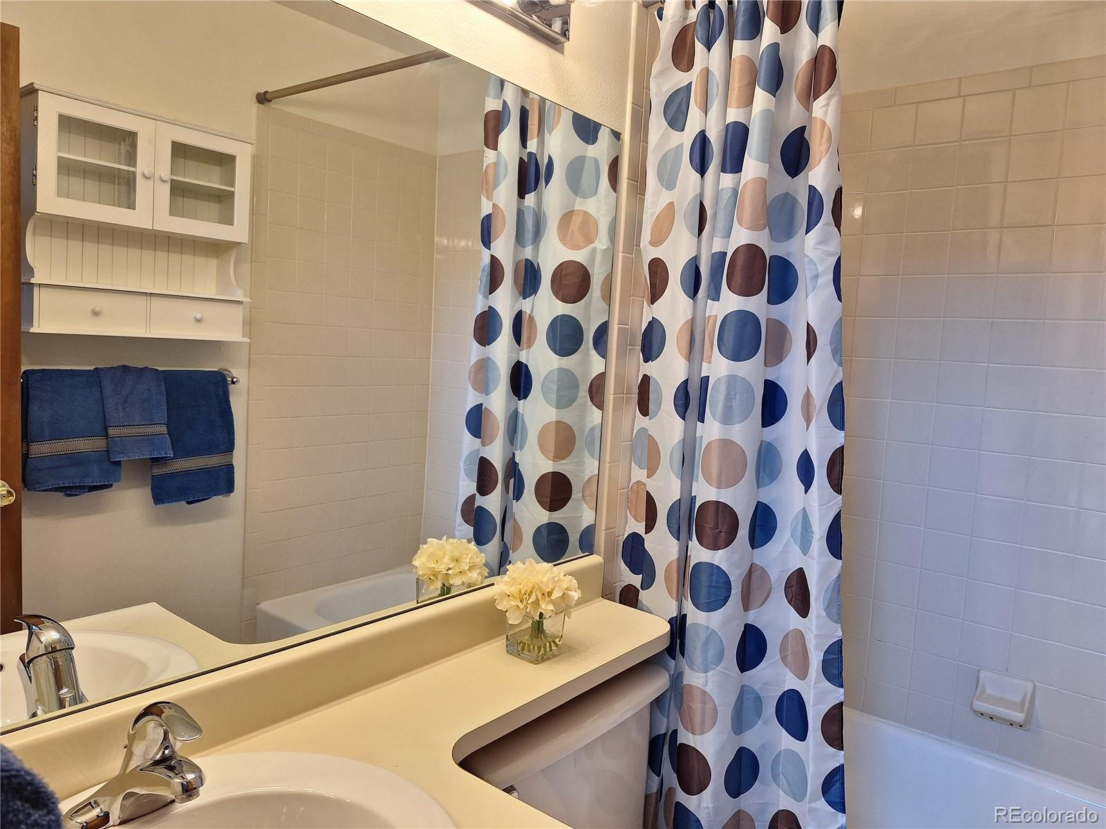 MLS Image #19 for 8336 w 87th drive d,arvada, Colorado