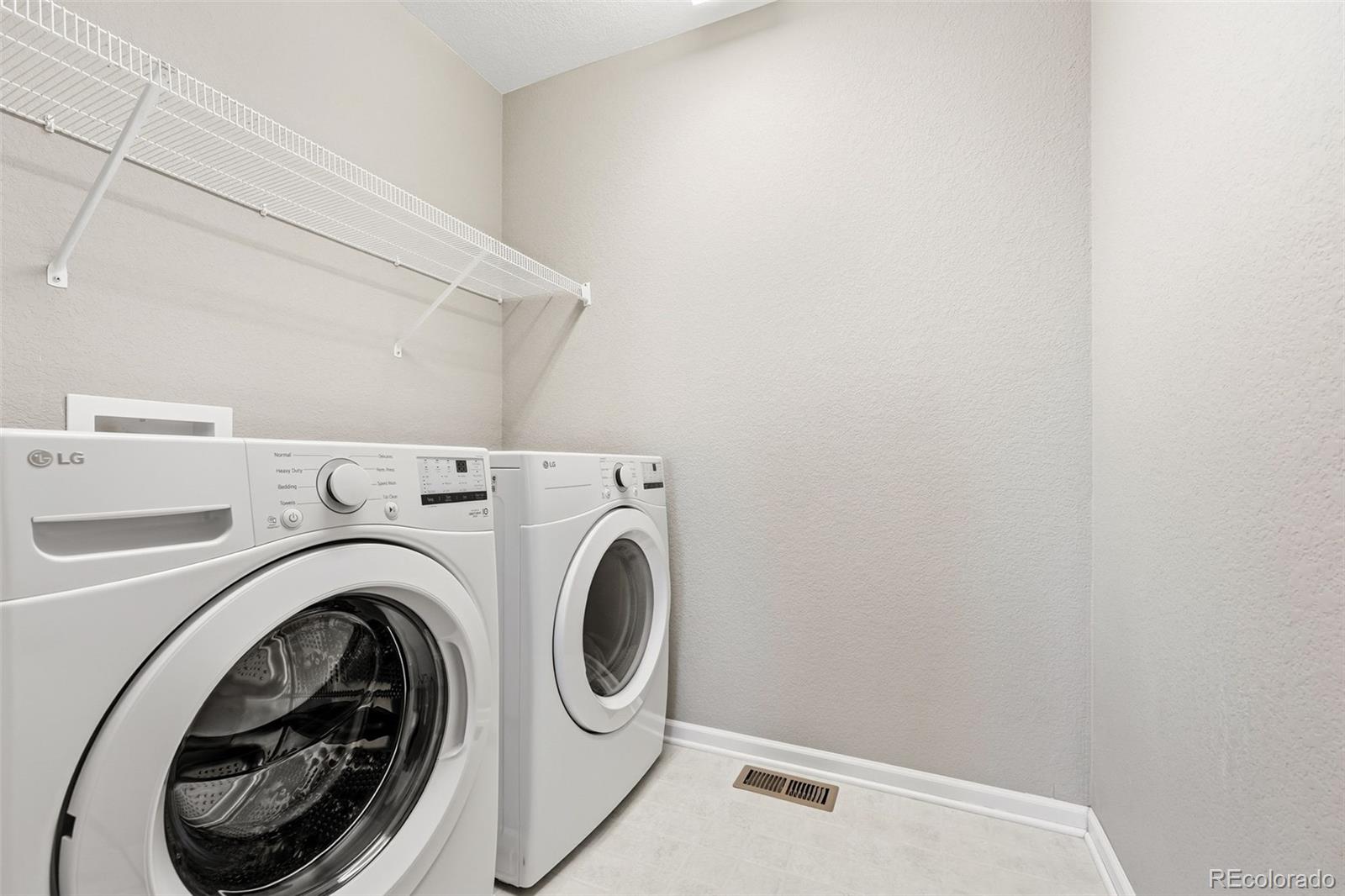 MLS Image #31 for 5090 s wenatchee circle,aurora, Colorado