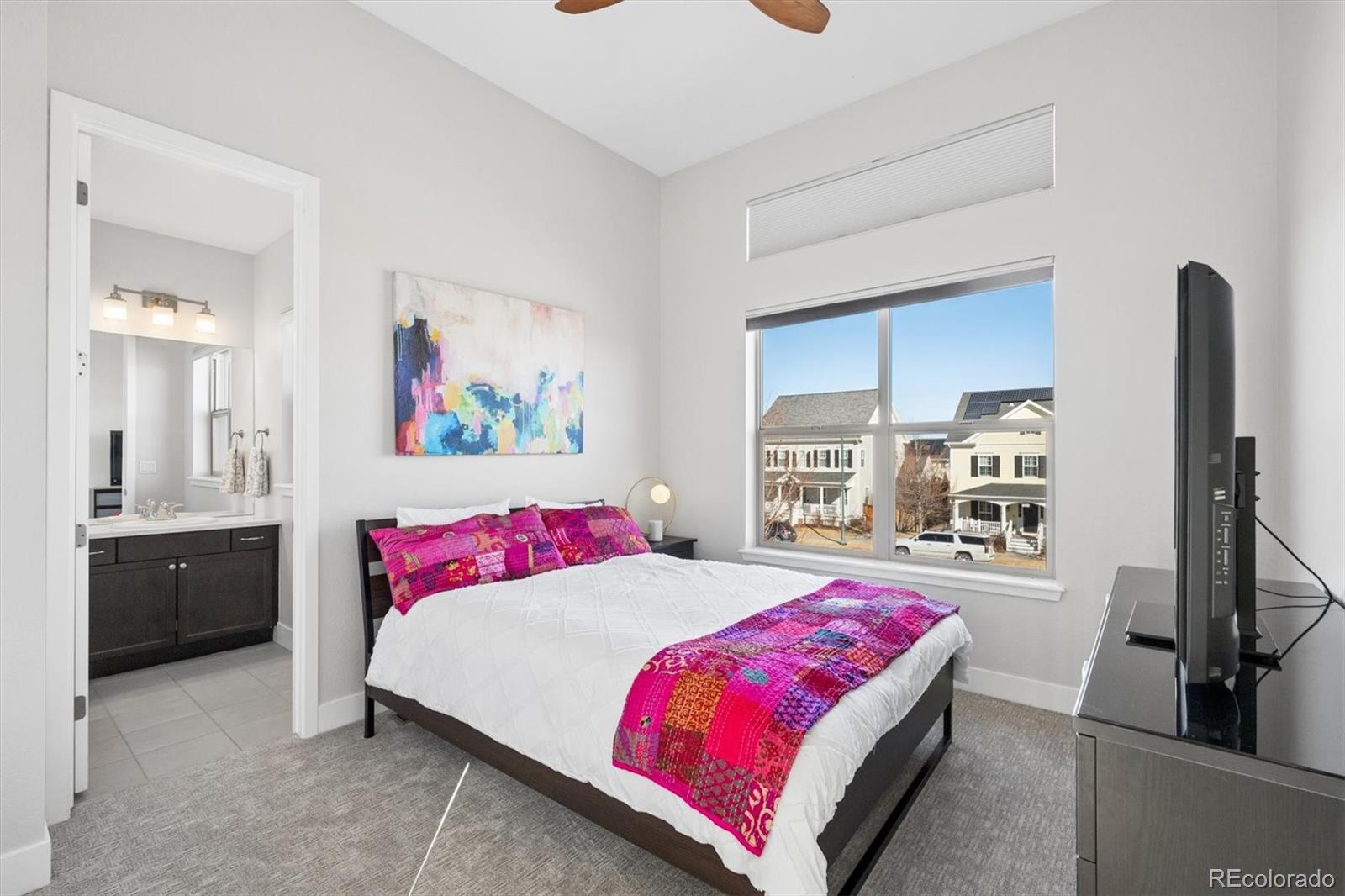 MLS Image #15 for 7840 e 32nd avenue,denver, Colorado