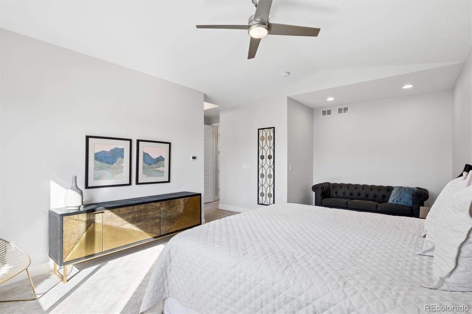 MLS Image #23 for 7840 e 32nd avenue,denver, Colorado
