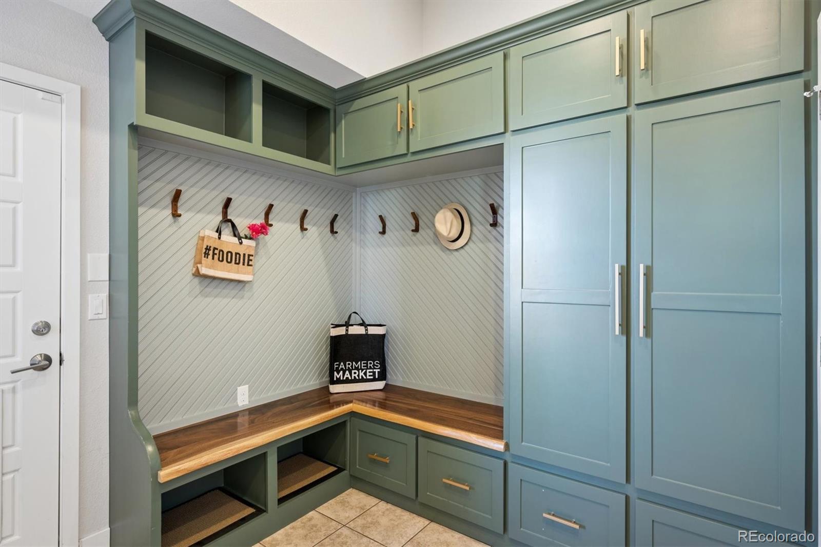 MLS Image #28 for 7840 e 32nd avenue,denver, Colorado