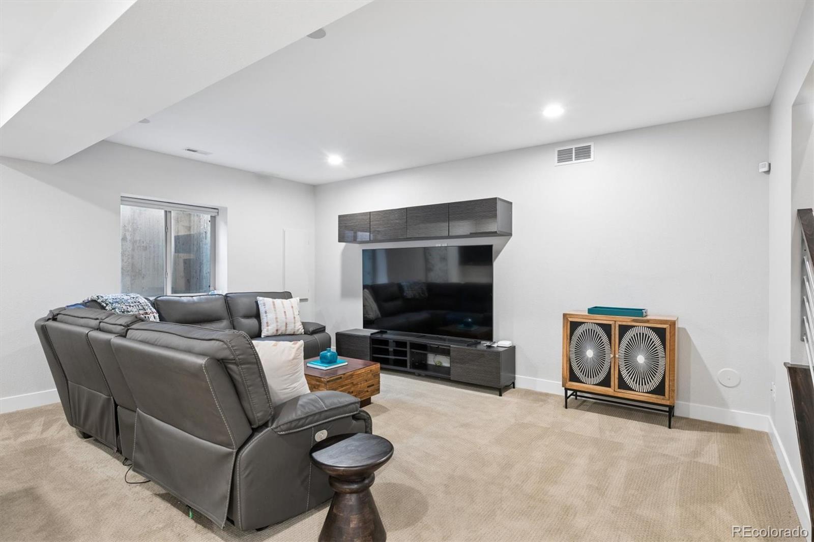 MLS Image #29 for 7840 e 32nd avenue,denver, Colorado