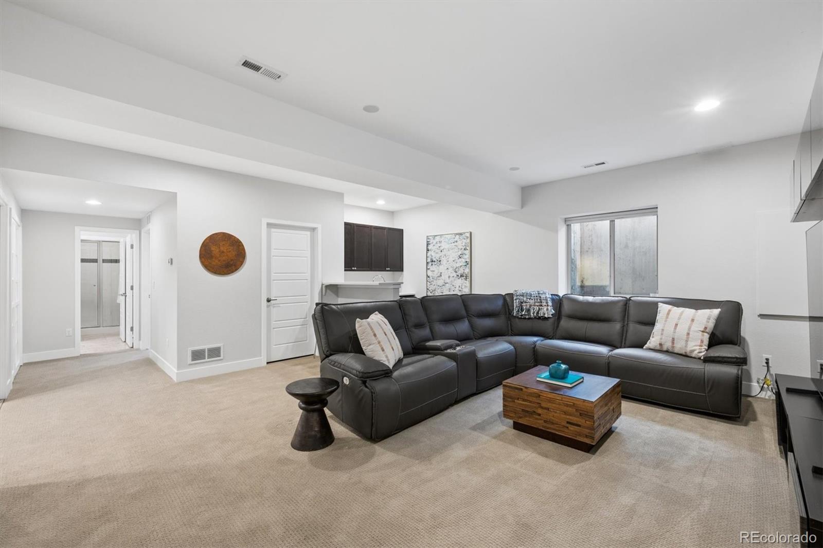 MLS Image #31 for 7840 e 32nd avenue,denver, Colorado