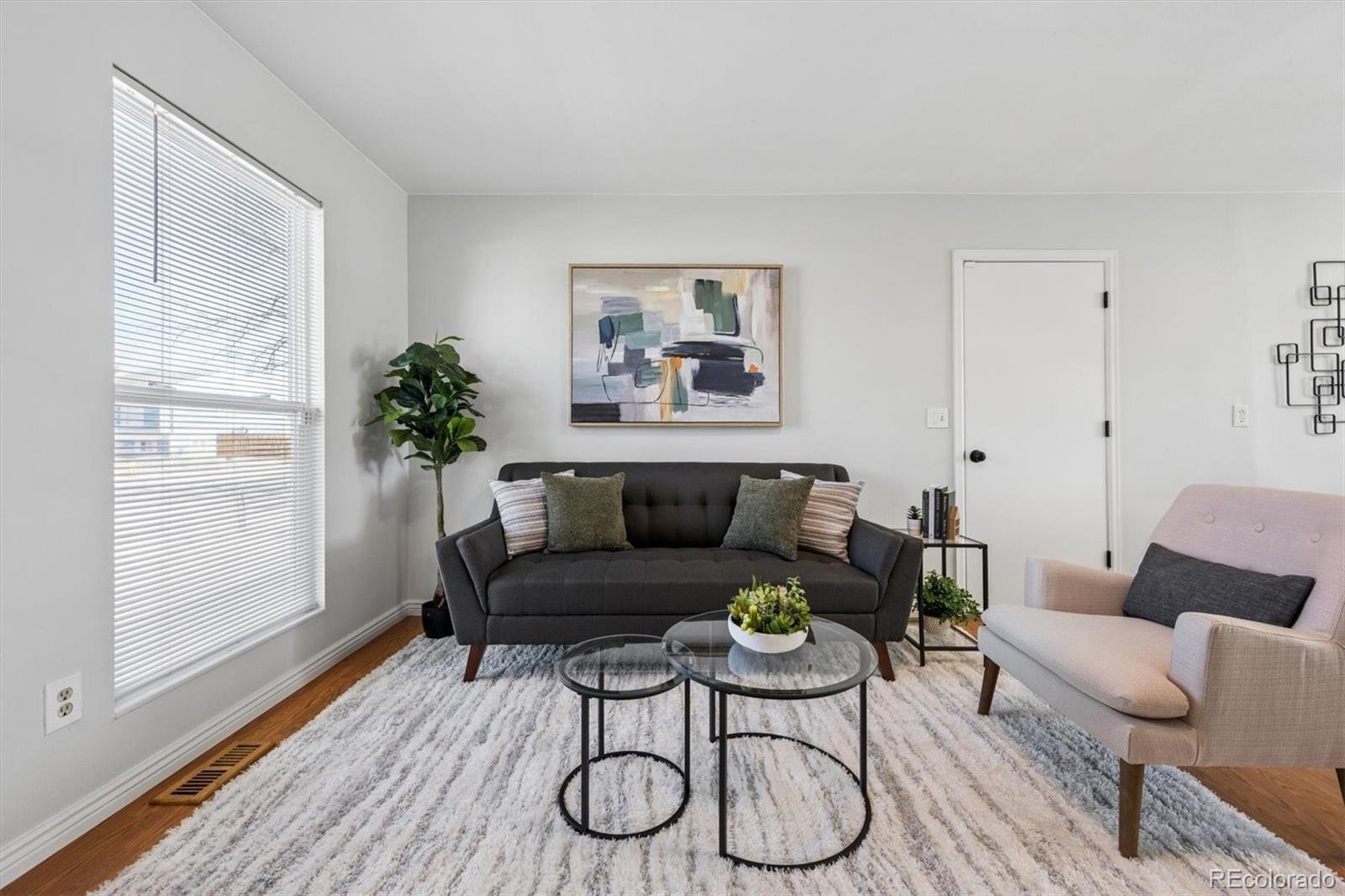 MLS Image #2 for 19682 e batavia drive,aurora, Colorado