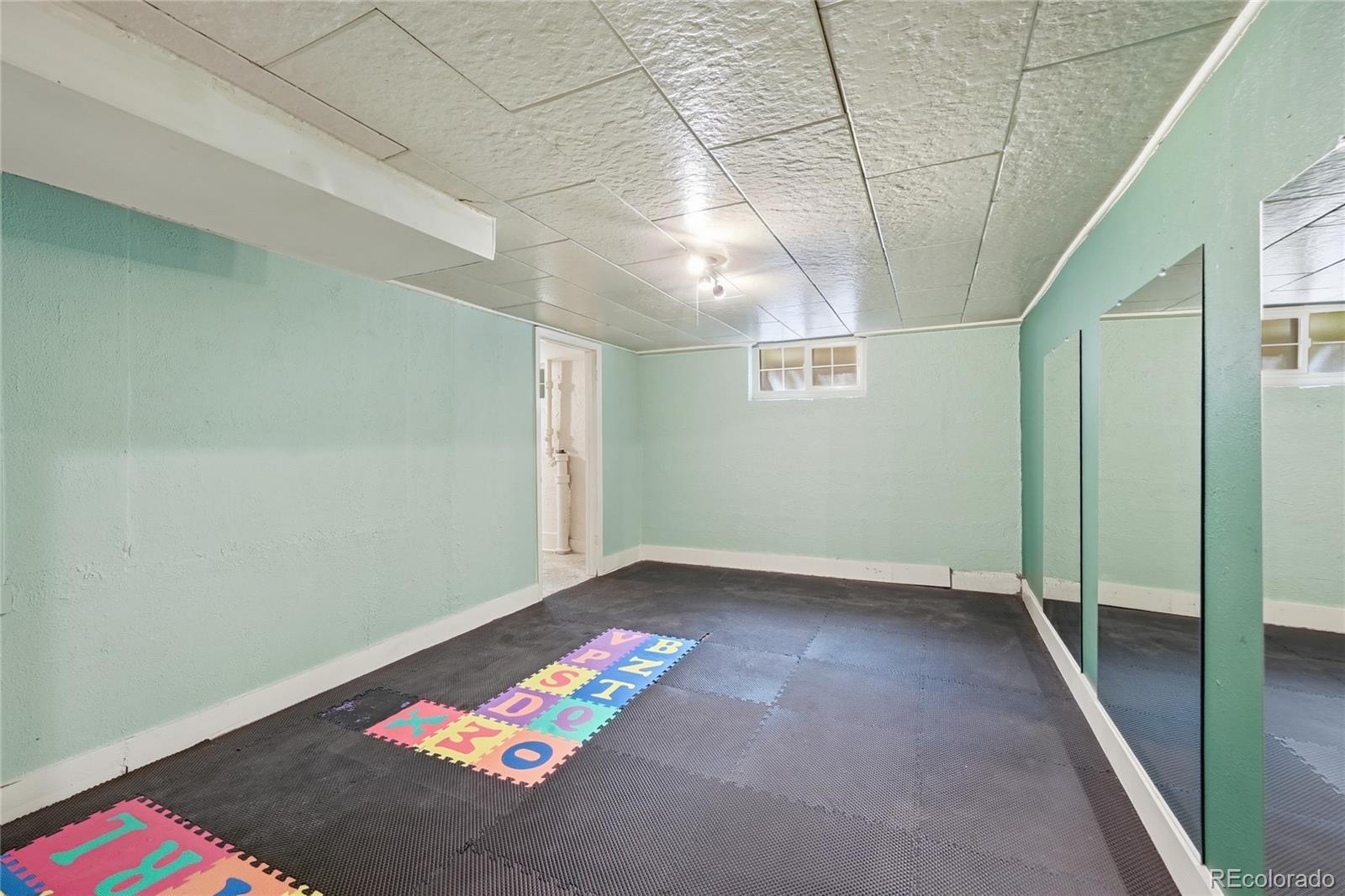 MLS Image #21 for 1000  locust street,denver, Colorado