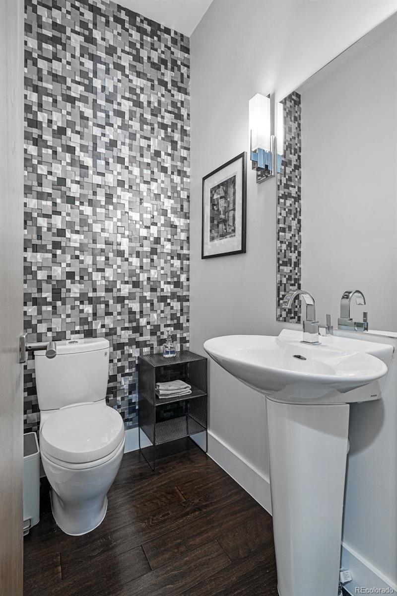 MLS Image #15 for 3444  navajo street 10,denver, Colorado