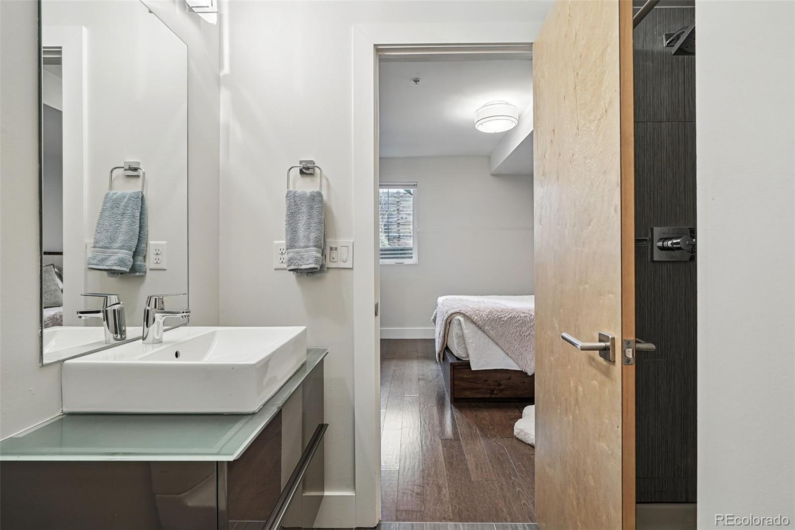 MLS Image #39 for 3444  navajo street 10,denver, Colorado