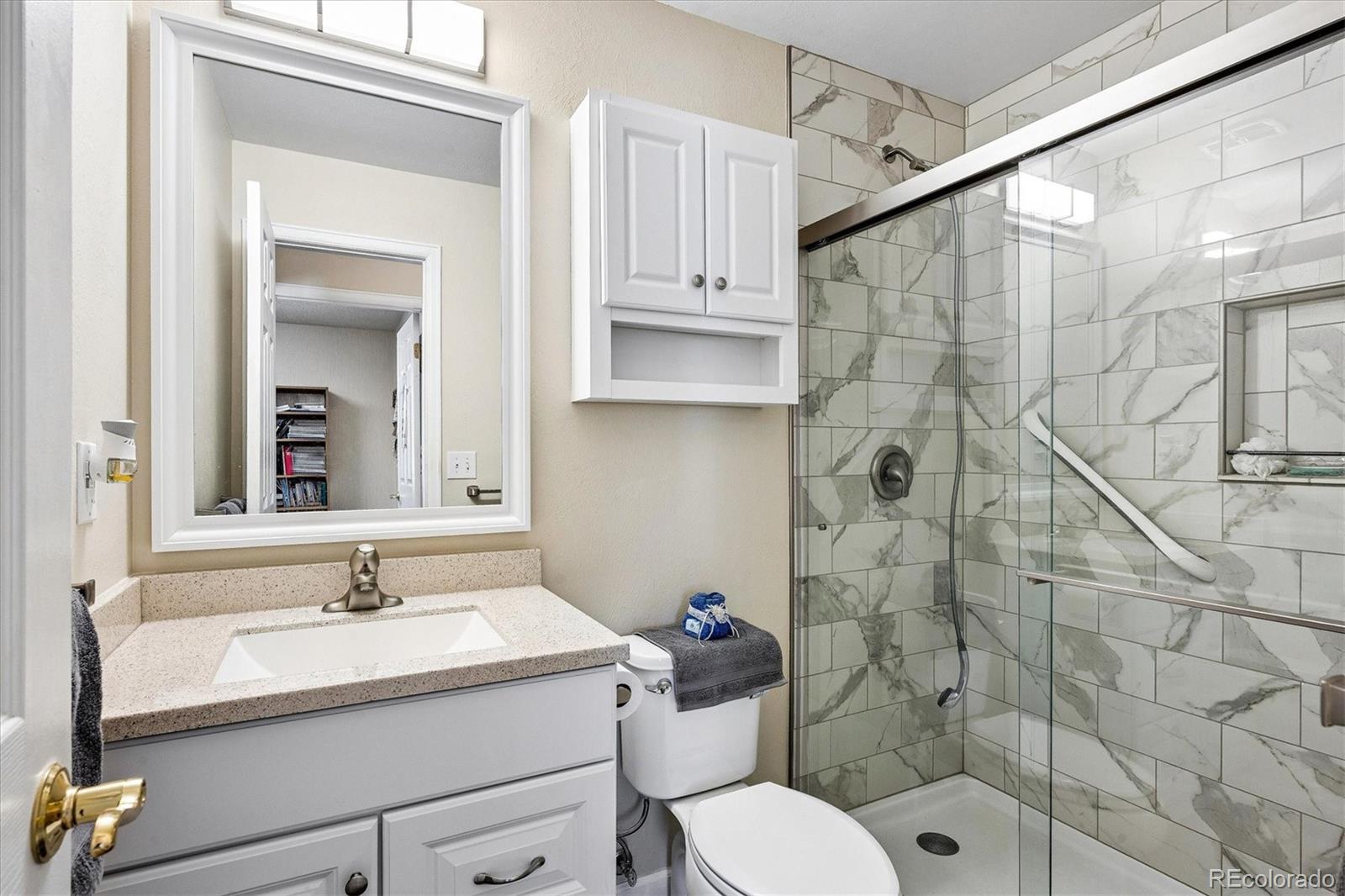 MLS Image #15 for 16464 e bates drive,aurora, Colorado