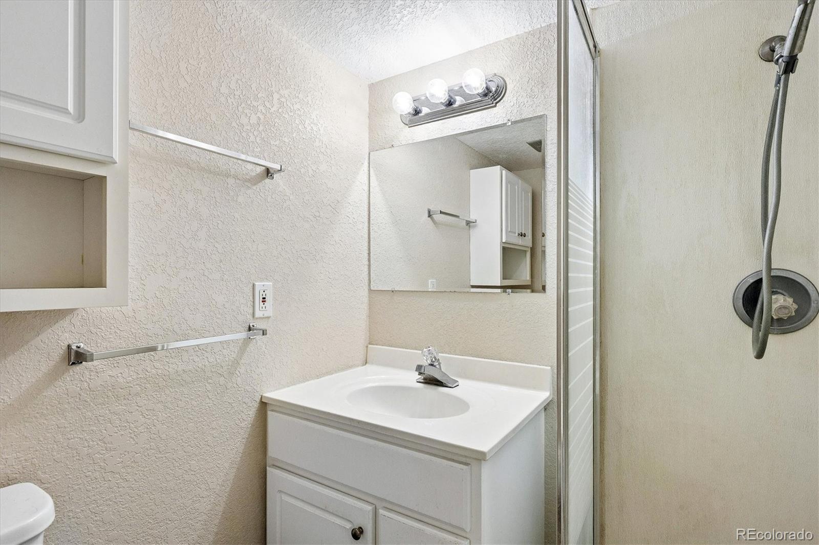 MLS Image #24 for 16464 e bates drive,aurora, Colorado