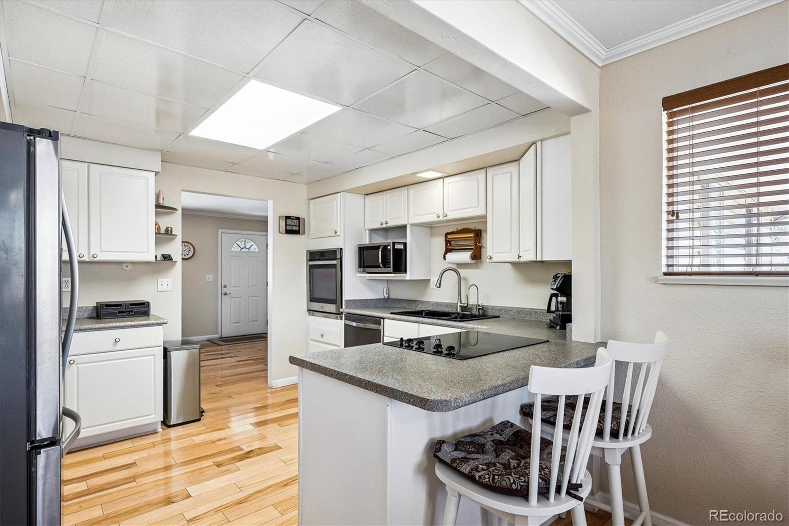 MLS Image #8 for 16464 e bates drive,aurora, Colorado