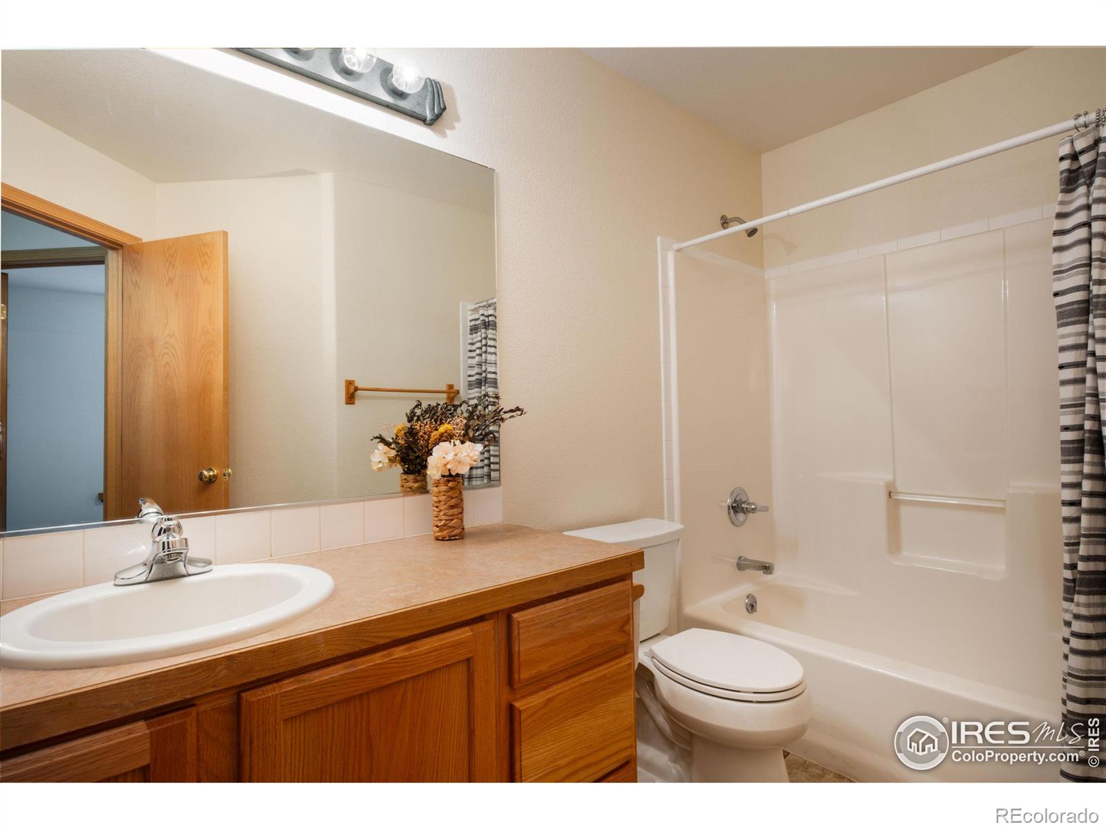 MLS Image #19 for 1630  55th avenue,greeley, Colorado