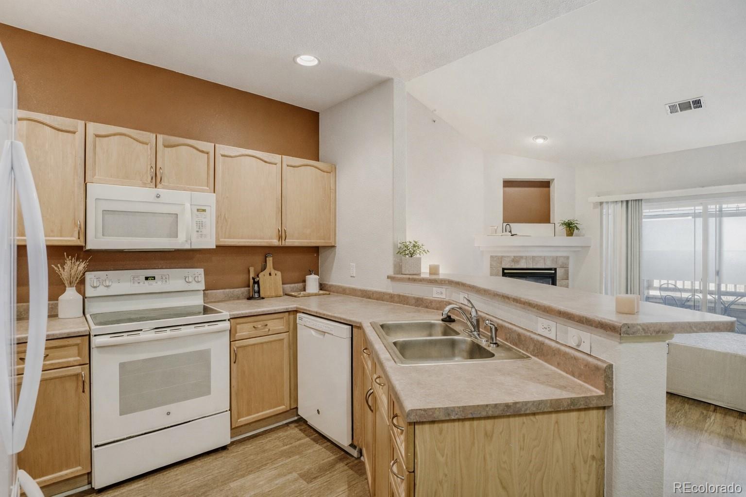 MLS Image #5 for 9692 w coco circle,littleton, Colorado