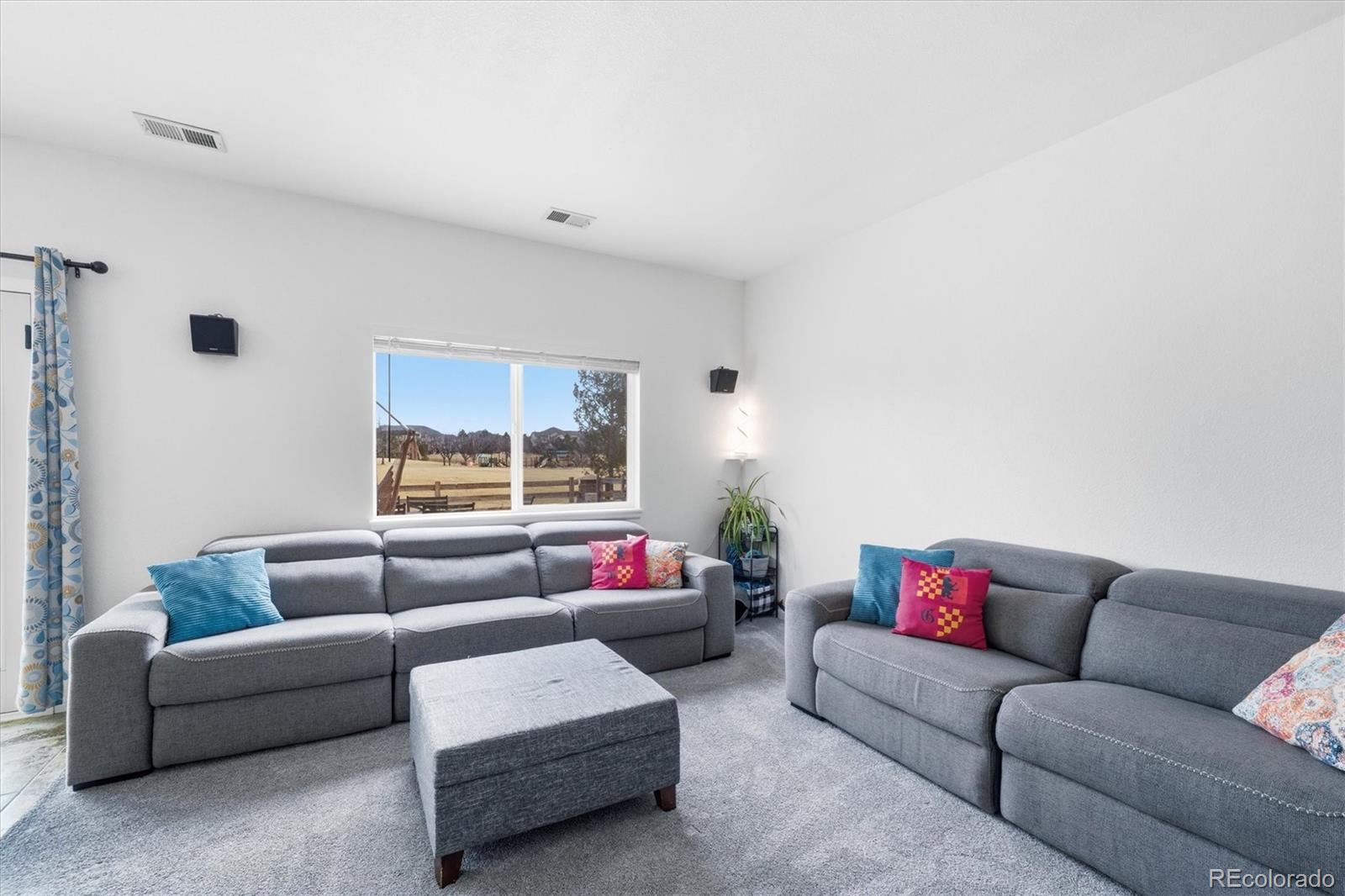 MLS Image #11 for 19558 e 58th circle,aurora, Colorado
