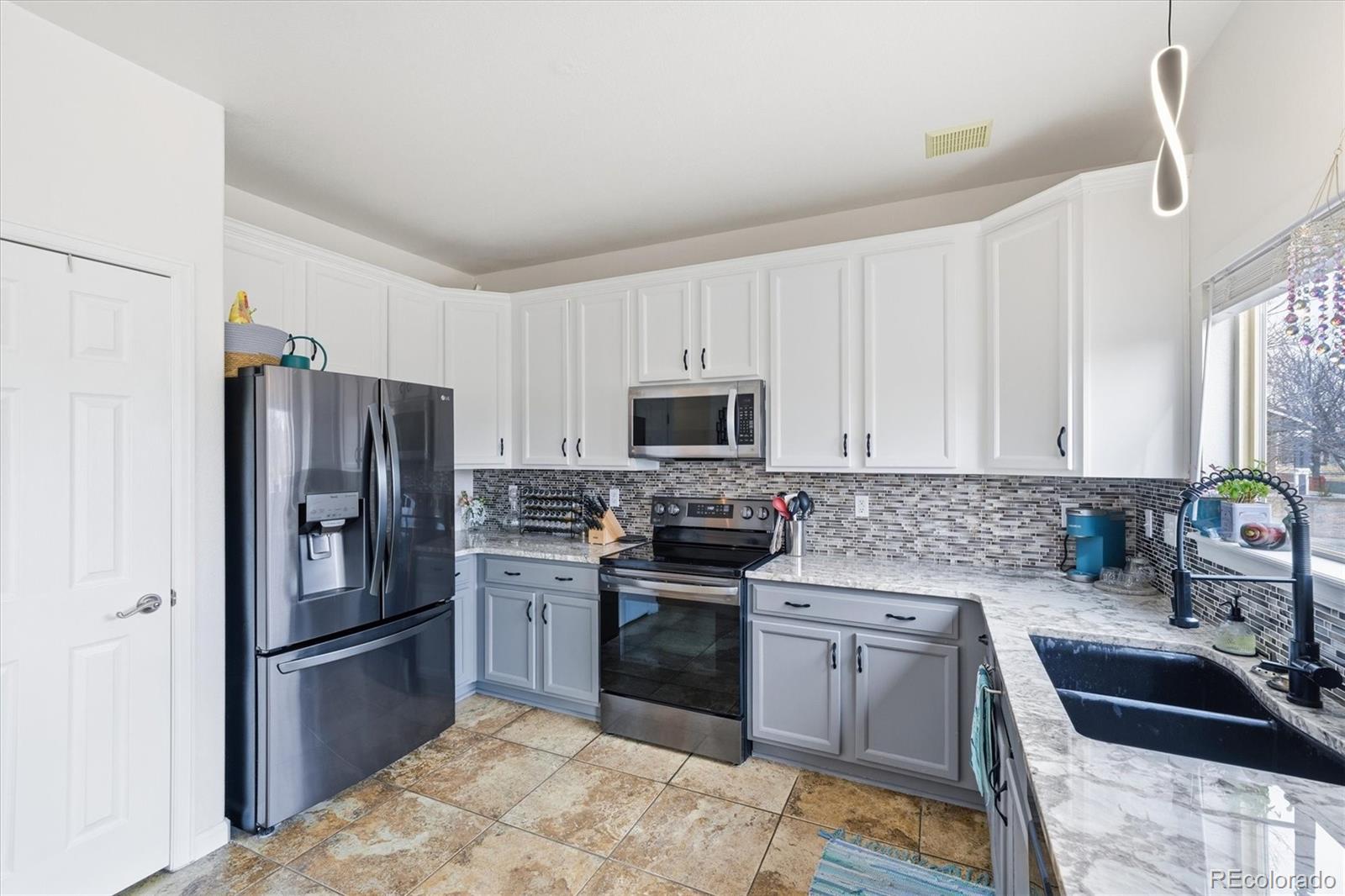 MLS Image #9 for 19558 e 58th circle,aurora, Colorado