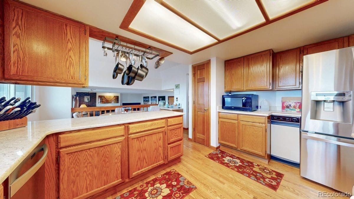 MLS Image #10 for 314  defrance court,golden, Colorado
