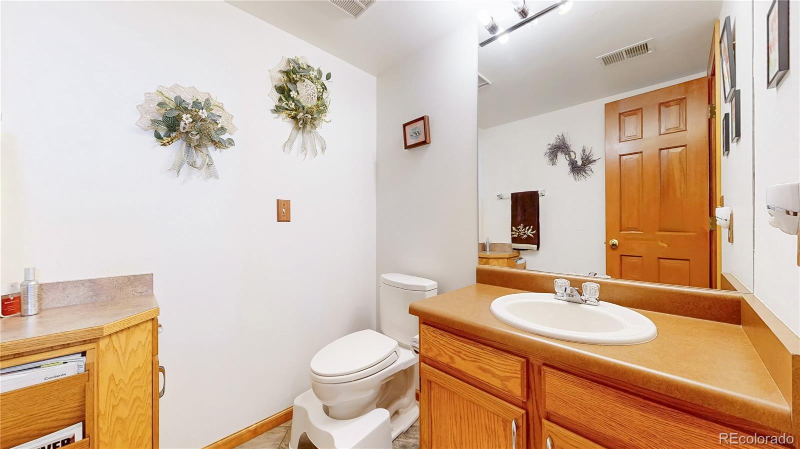 MLS Image #19 for 314  defrance court,golden, Colorado