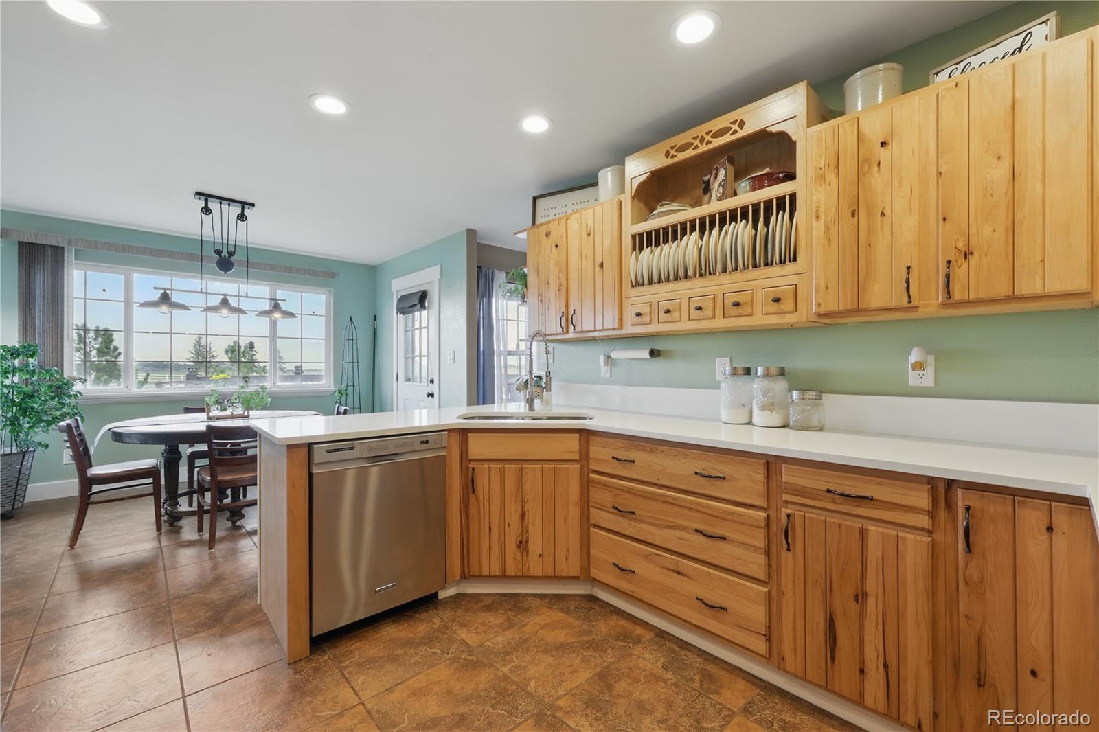MLS Image #6 for 20420  amanda court,colorado springs, Colorado