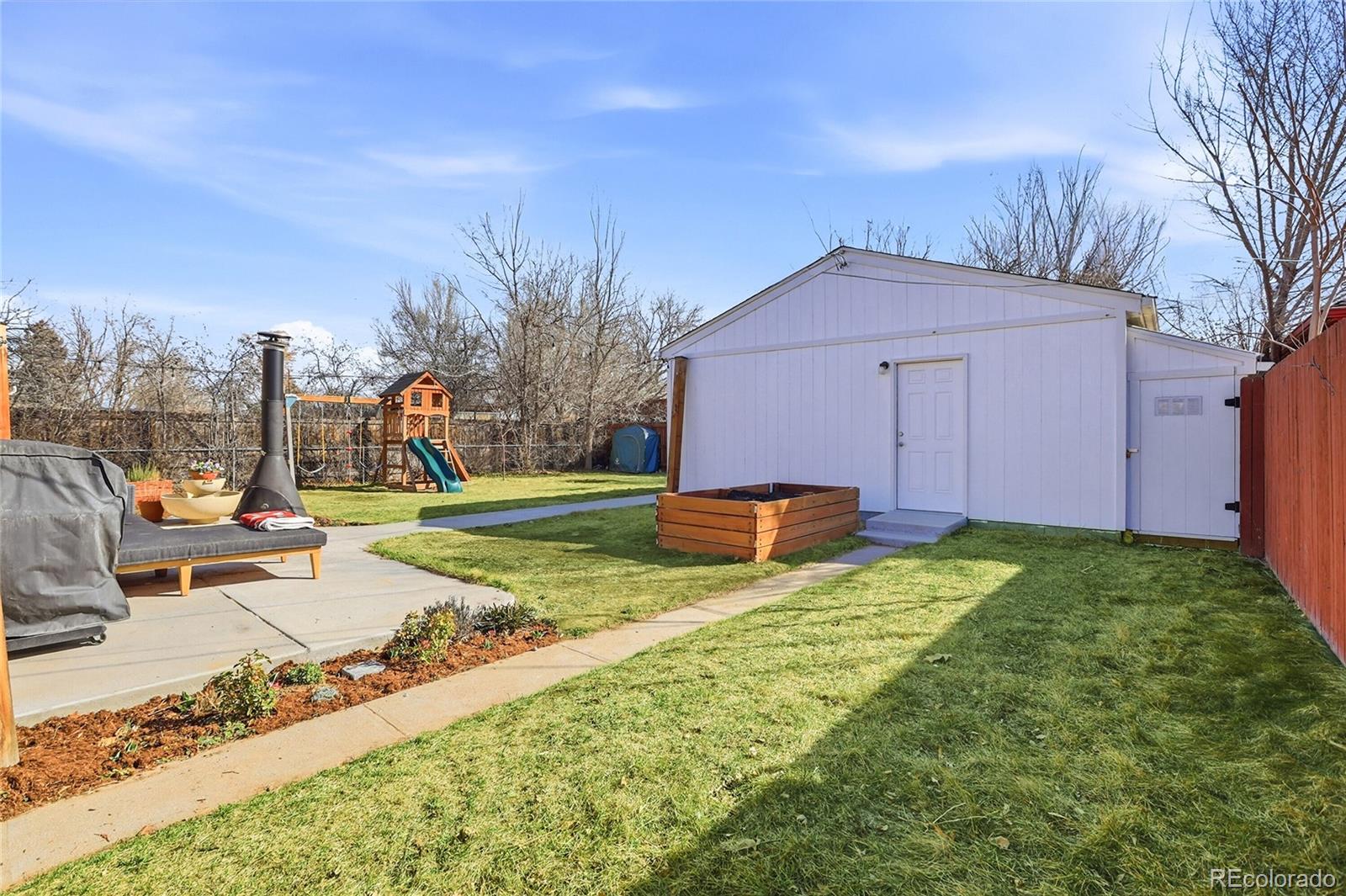 MLS Image #29 for 2680  leyden street,denver, Colorado