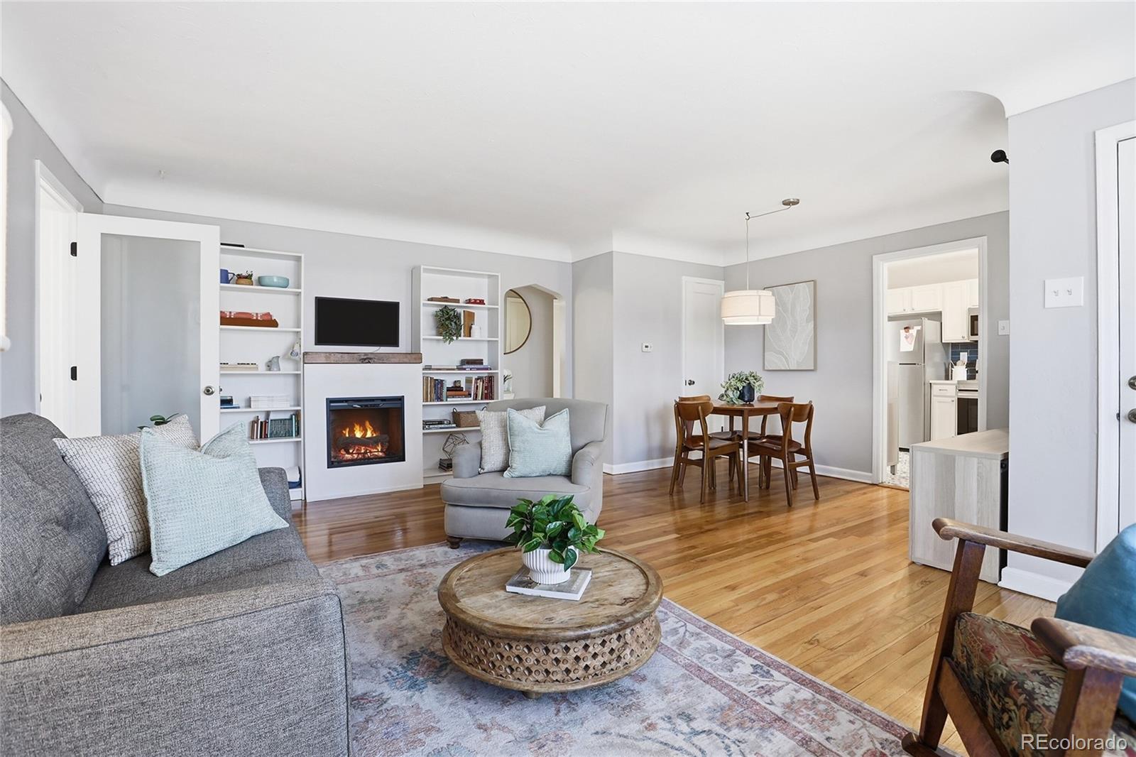 MLS Image #5 for 2680  leyden street,denver, Colorado
