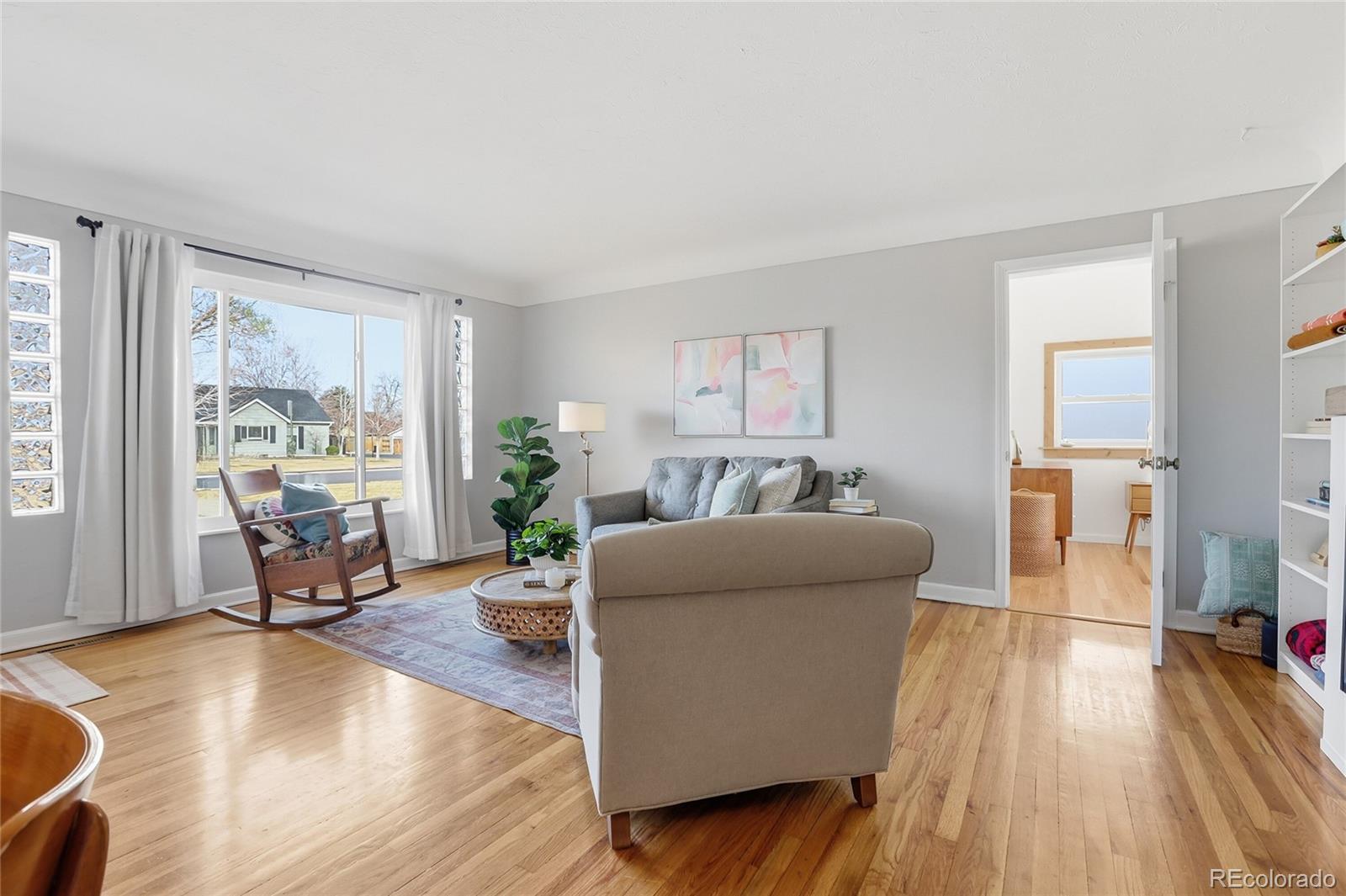 MLS Image #6 for 2680  leyden street,denver, Colorado