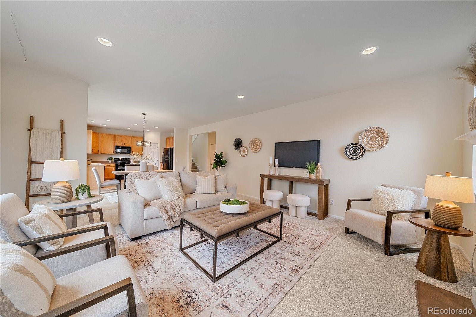 MLS Image #5 for 3098  meadowbrook place,dacono, Colorado
