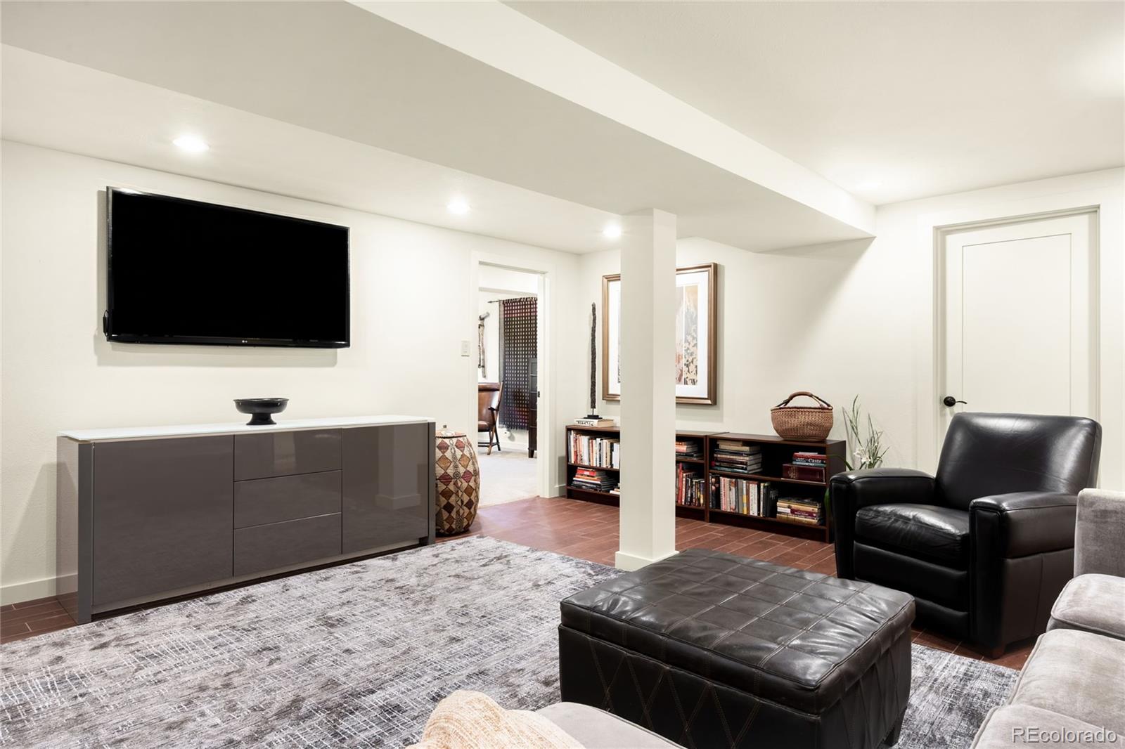 MLS Image #19 for 790  clayton street,denver, Colorado