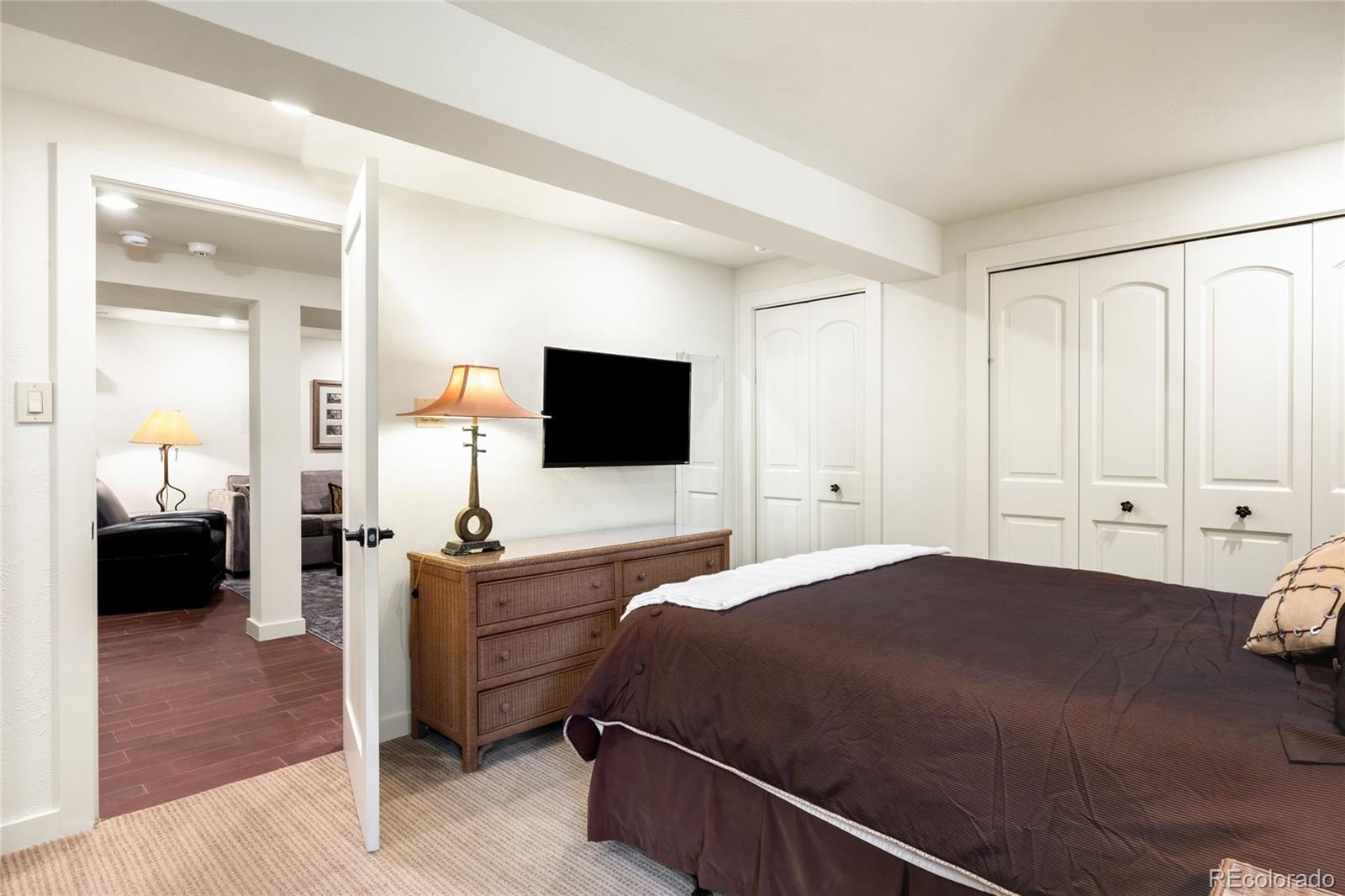 MLS Image #22 for 790  clayton street,denver, Colorado