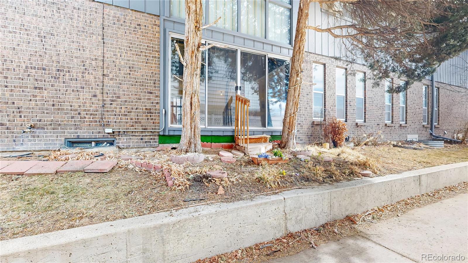 MLS Image #41 for 5832 e ithaca place ,denver, Colorado