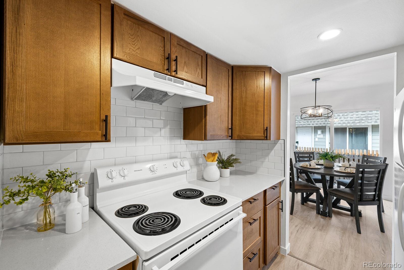 MLS Image #8 for 1155 s oneida street c,denver, Colorado