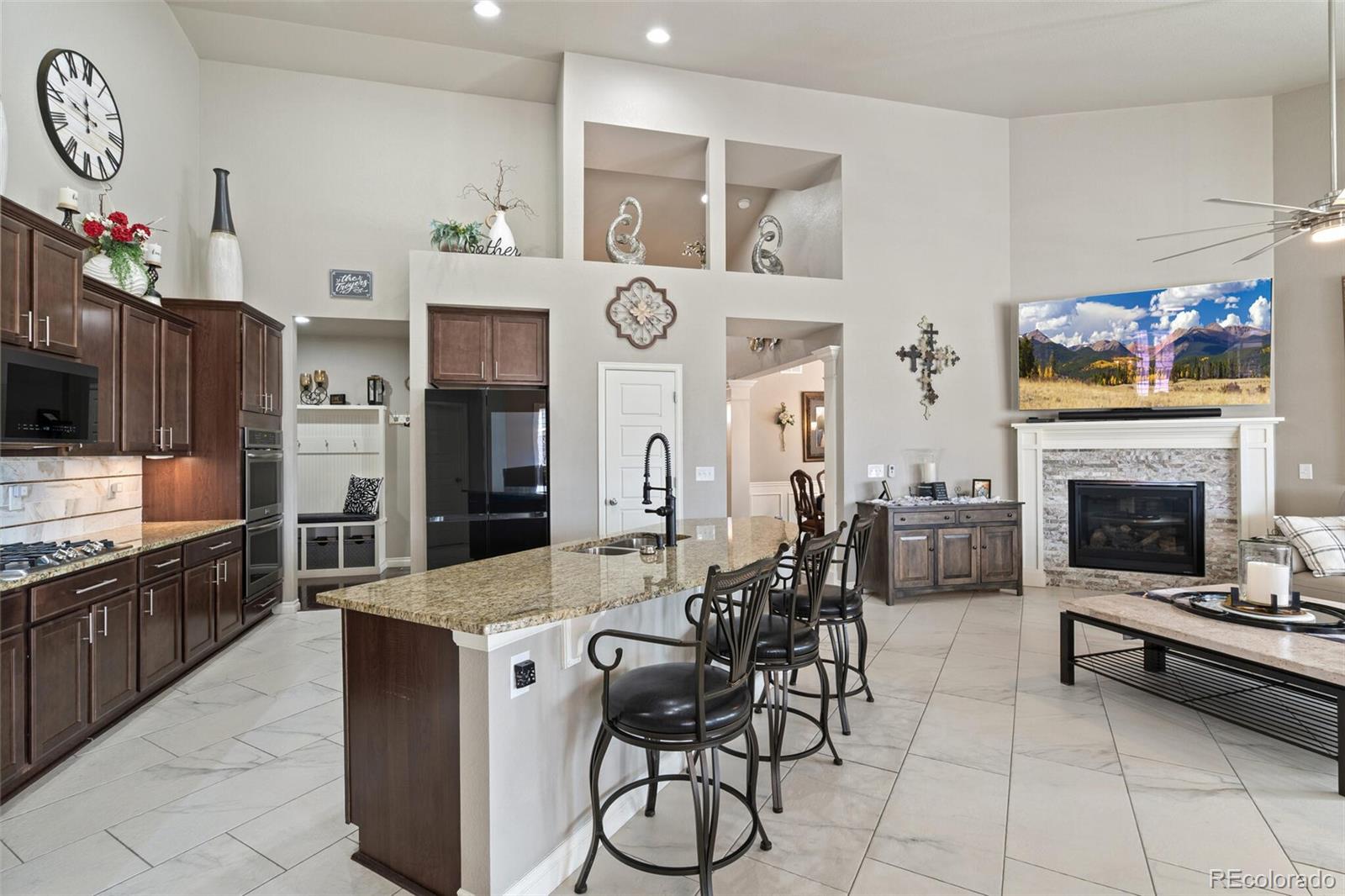 MLS Image #4 for 8841  peakview avenue,firestone, Colorado