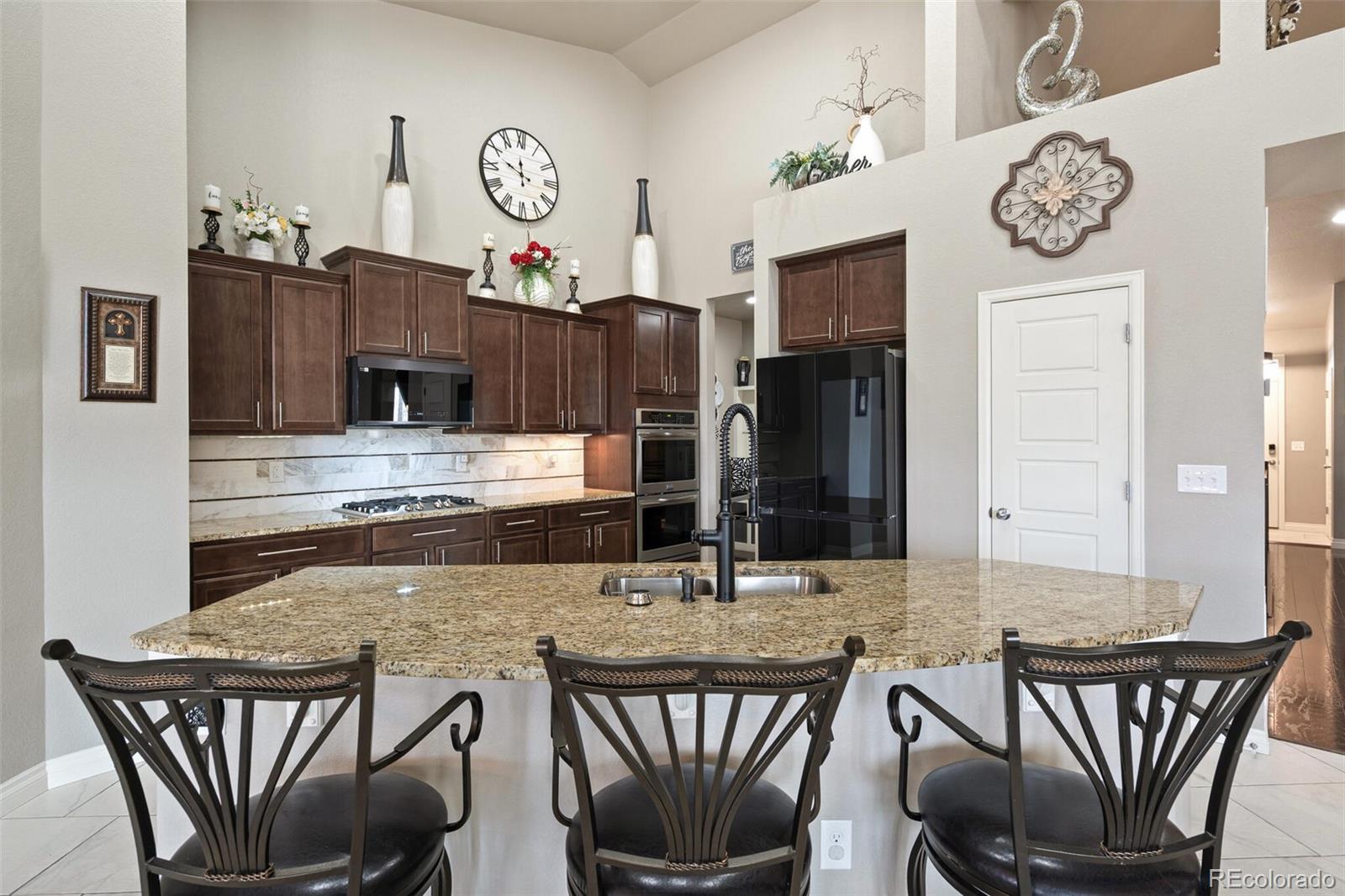 MLS Image #5 for 8841  peakview avenue,firestone, Colorado