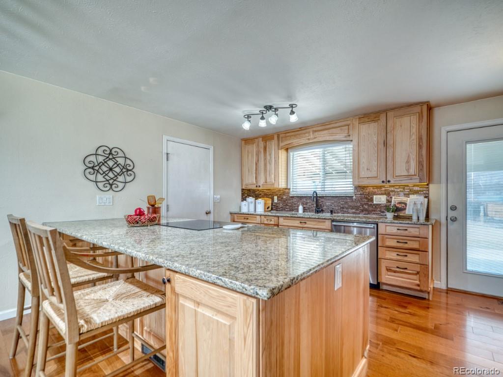 MLS Image #2 for 7906 s flower court,littleton, Colorado