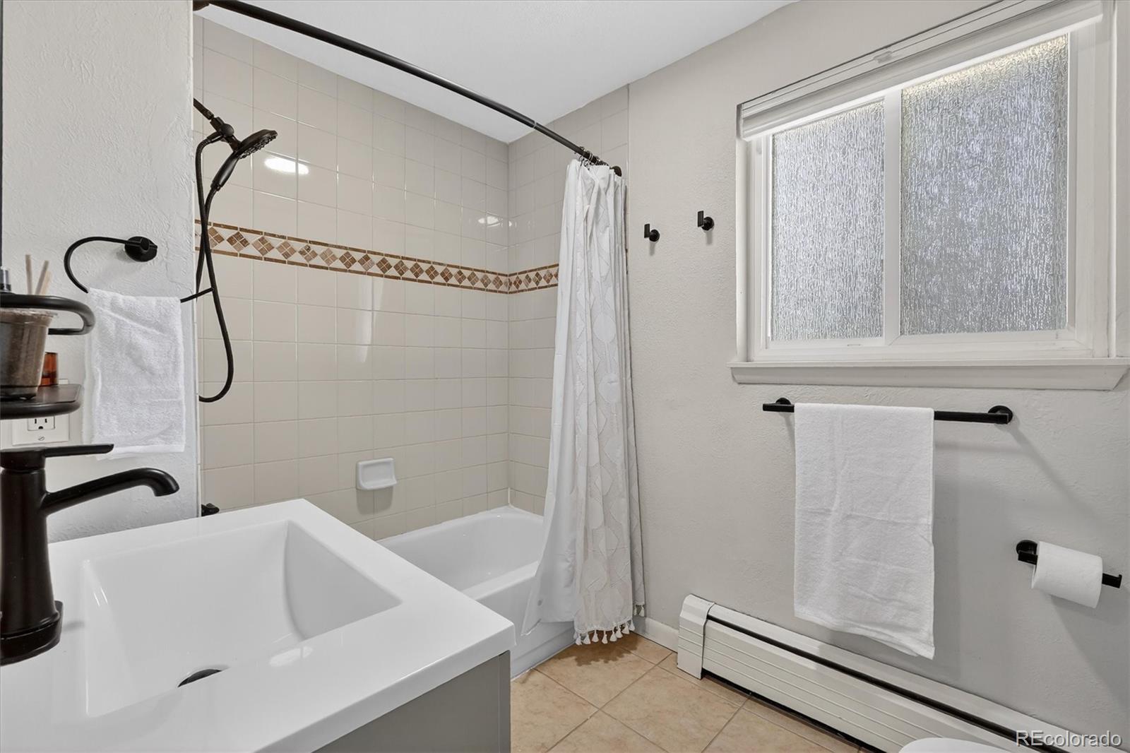 MLS Image #13 for 1002 s krameria street,denver, Colorado