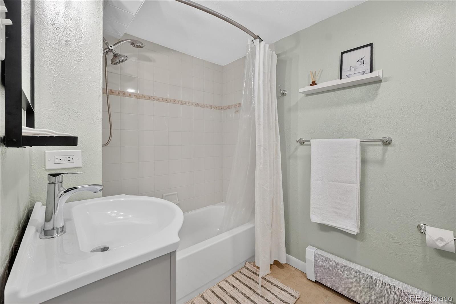 MLS Image #21 for 1002 s krameria street,denver, Colorado