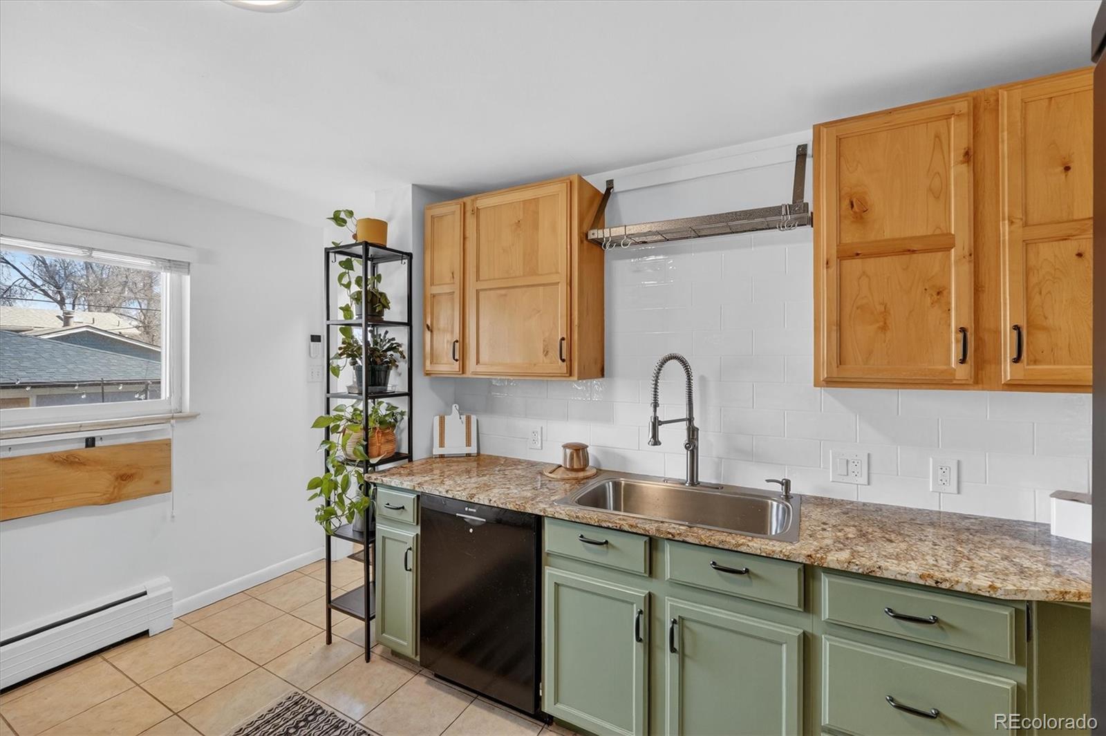 MLS Image #9 for 1002 s krameria street,denver, Colorado